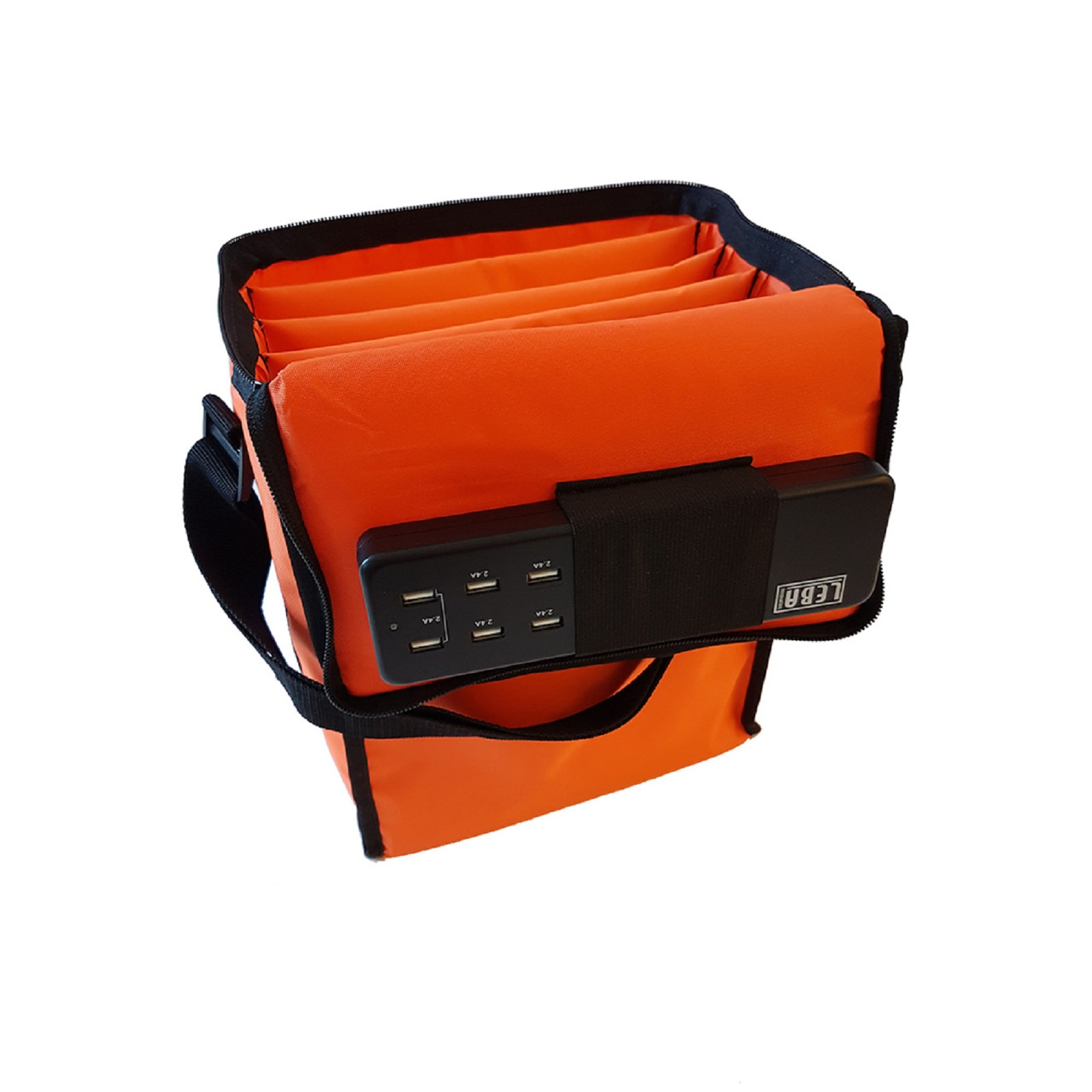 Orangene Tasche mit mehreren USB-Anschlüssen und einem schwarzen Gurt.