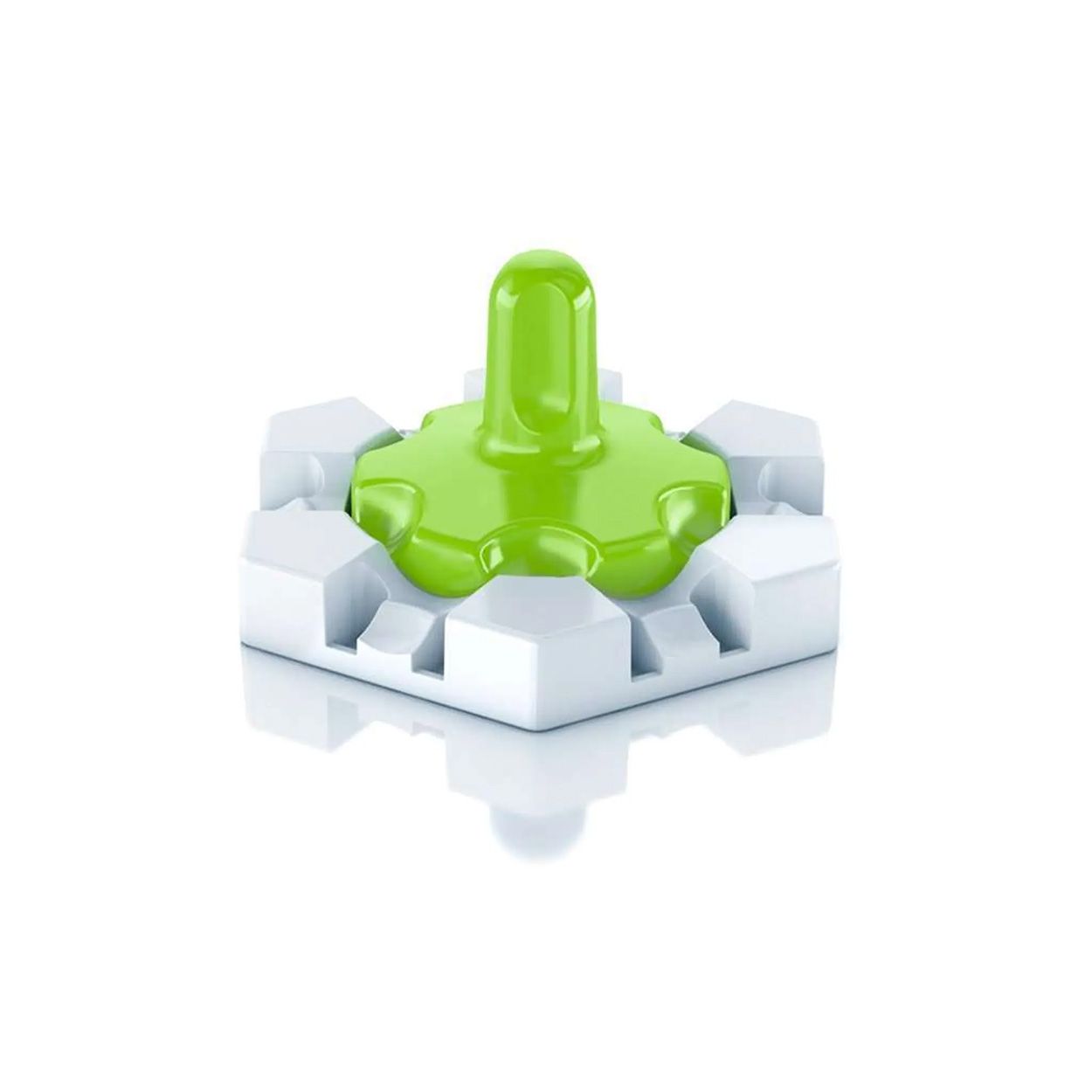 Oggetto verde, in plastica, a forma di ingranaggio su base quadrata bianca.