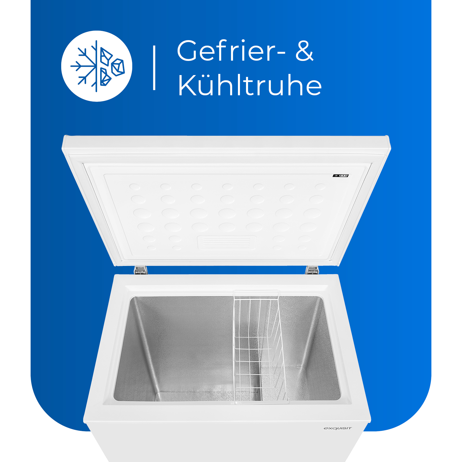 Eine weiße Truhen-Gefriertruhe mit geöffnetem Deckel. Zeigt das Innere und den Drahtkorb.