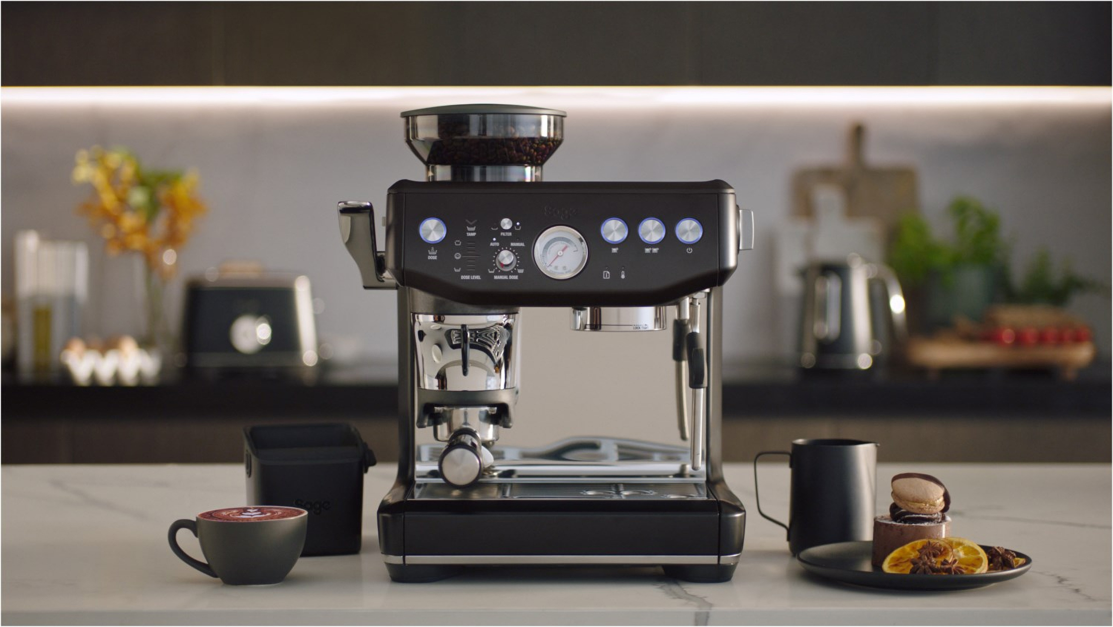 SAGE schwarz Impress Express The Espressomaschine Barista