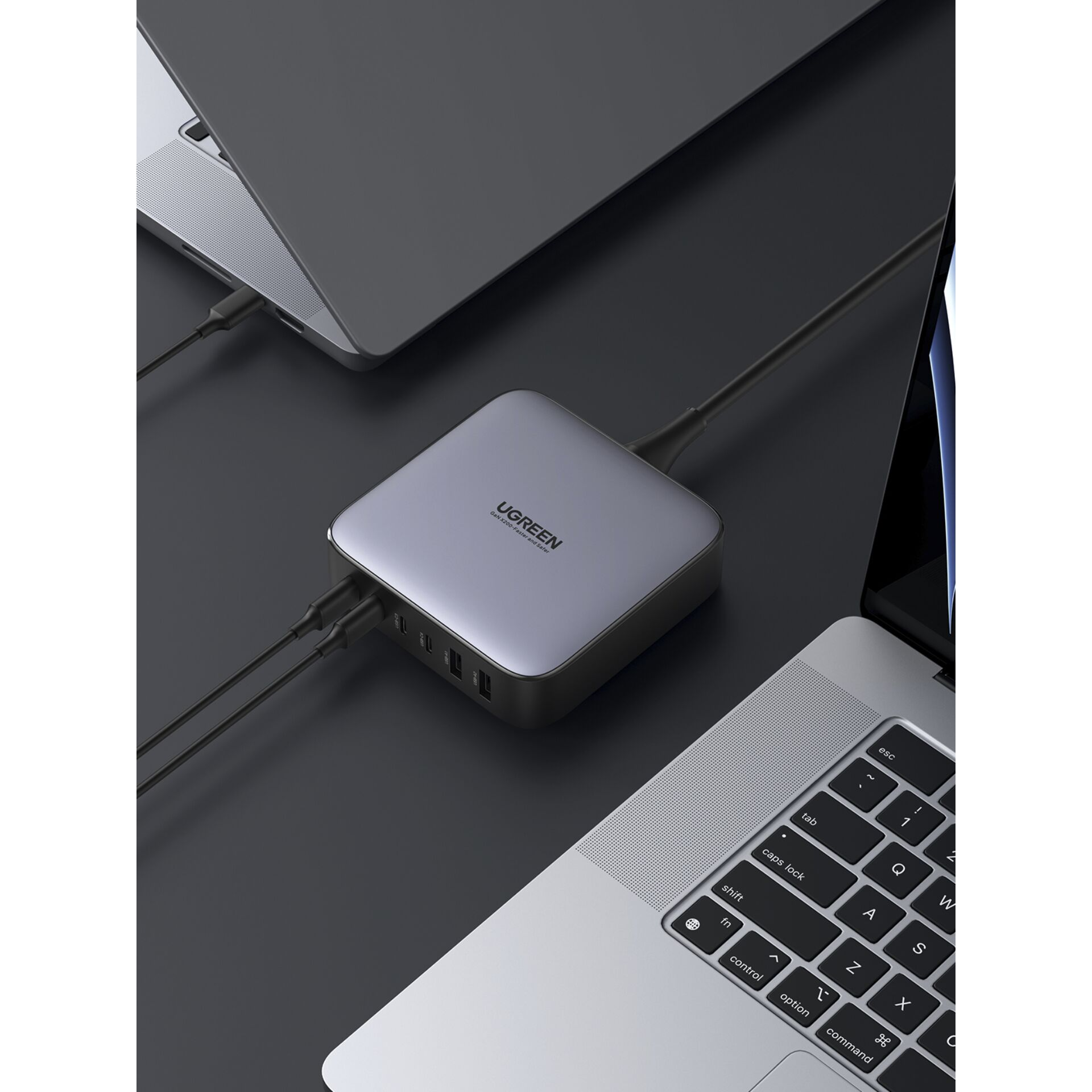 UGREEN 2USB-A+4USB-C 200W Desktop USB-Ladegerät silber Charger Fast Universal