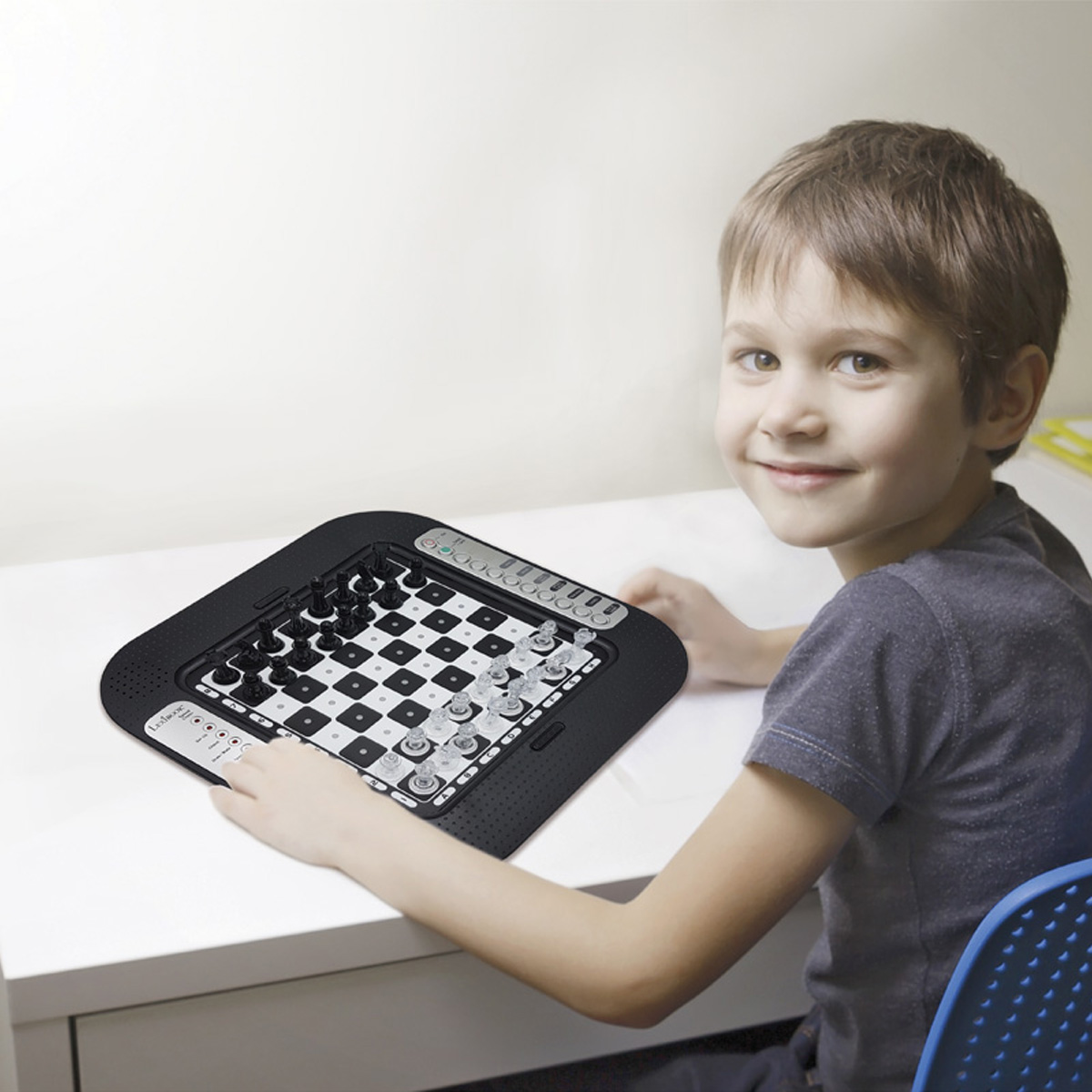 LEXIBOOK Chessman® FX 1800 Ablagefach ELO - Schachcomputer mit