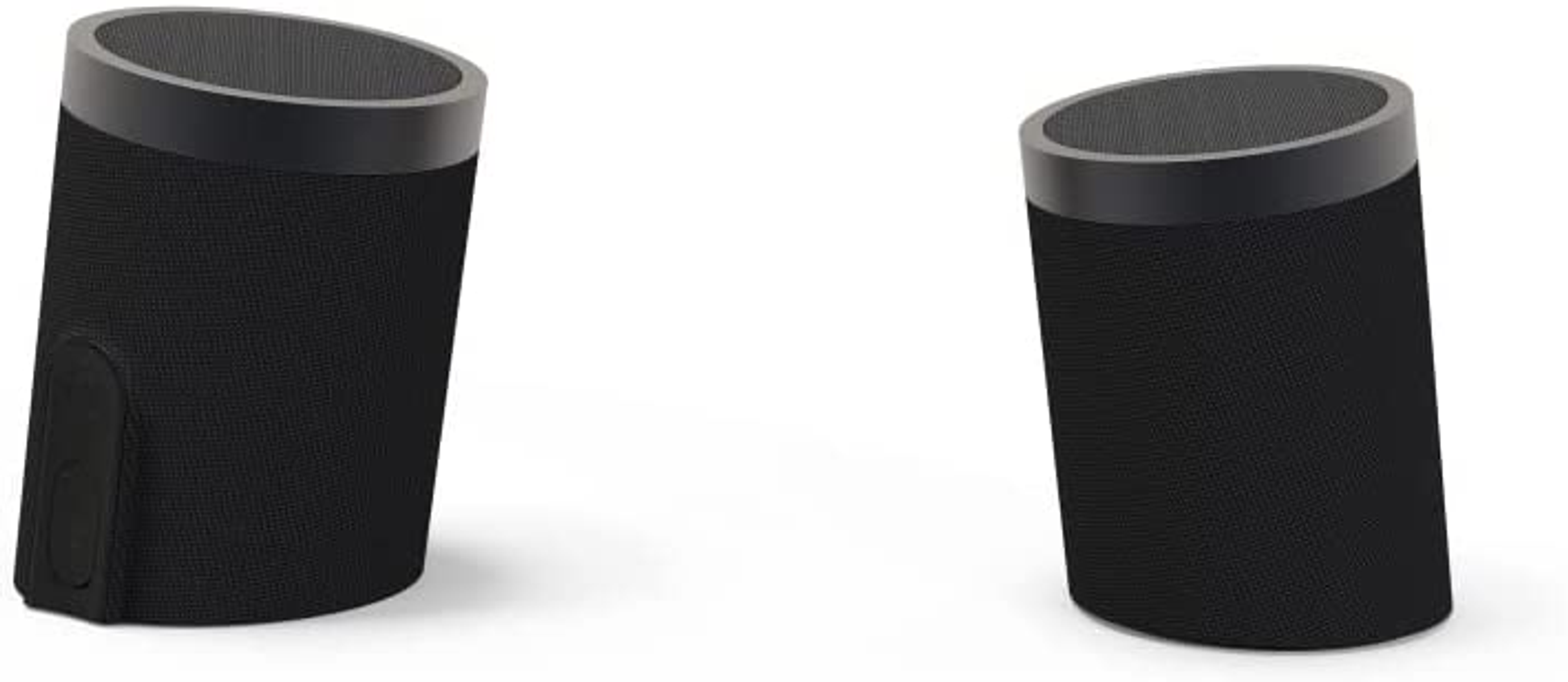 Dos altavoces cilíndricos negros, ligeramente inclinados, sobre un fondo blanco. Tienen una cubierta de malla.