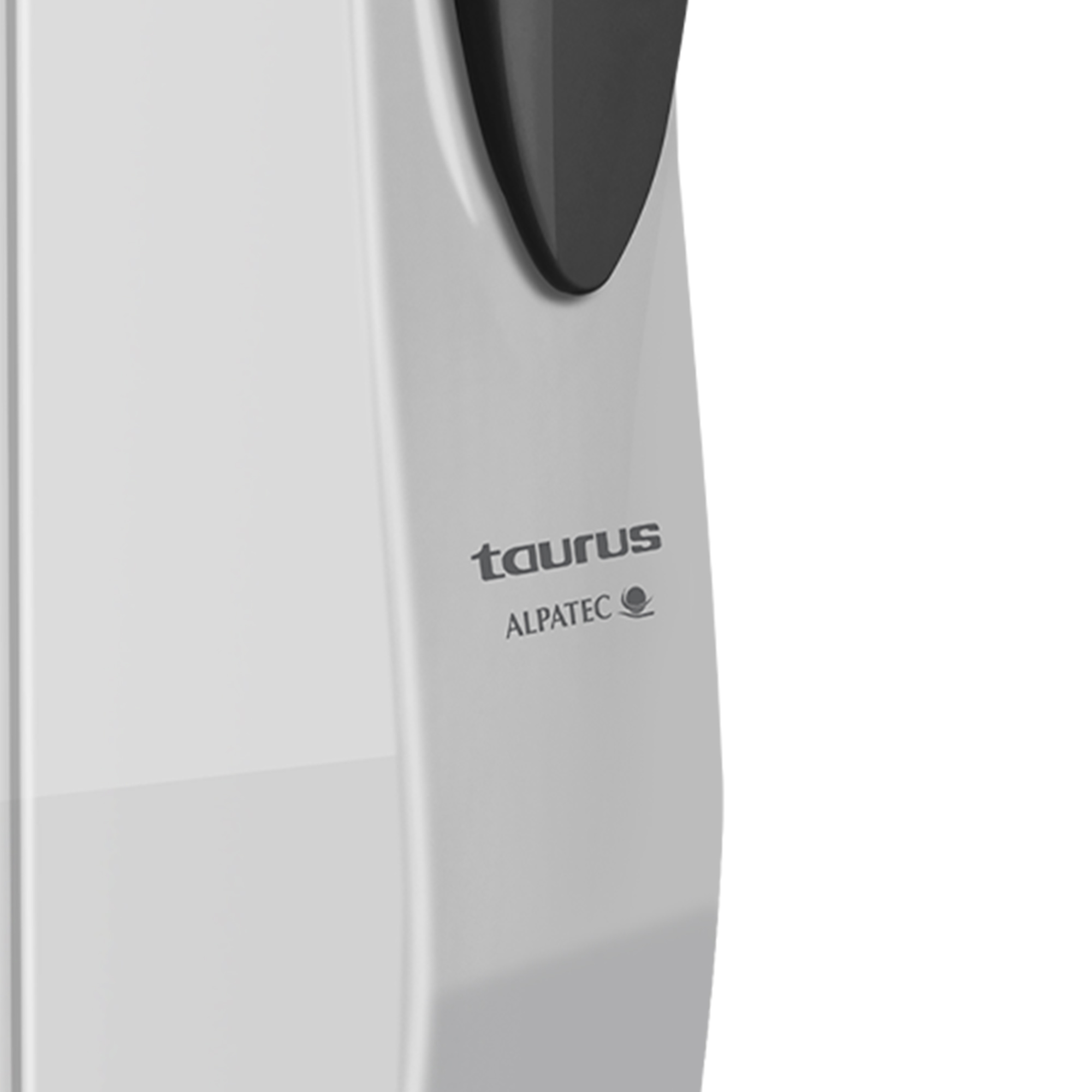 Detail eines weißen Geräts. Taurus Alpatec Logo an der Seite.