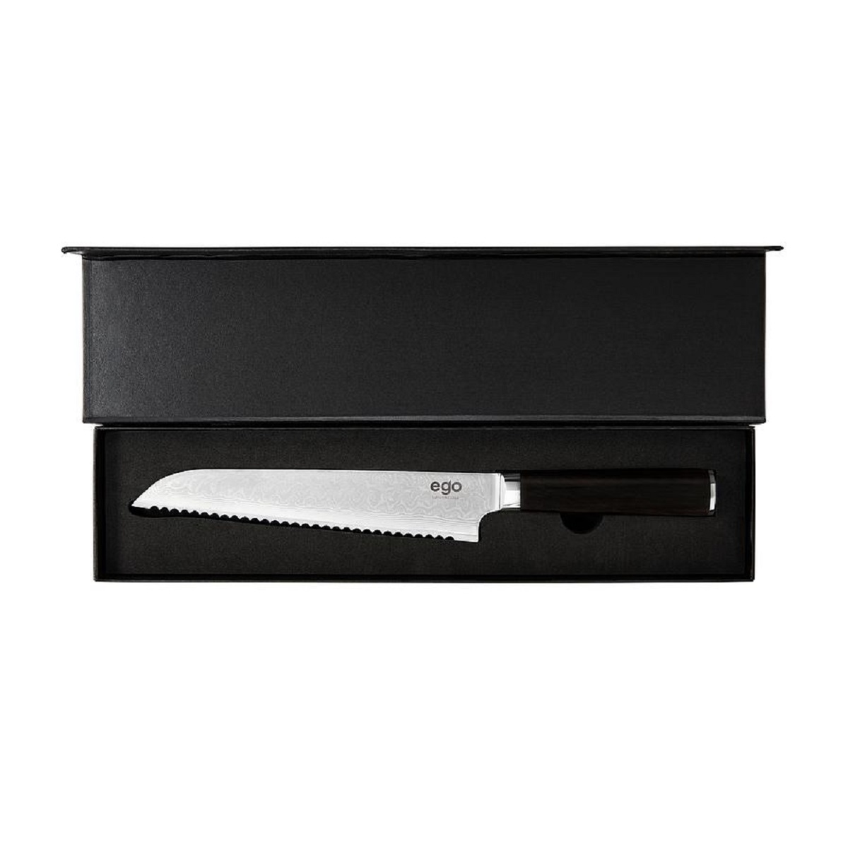 Ein Messer mit gemusterter Klinge und schwarzem Griff in einer schwarzen Box.
