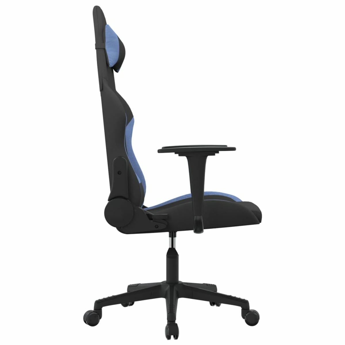 Gaming-Stuhl, Seitenansicht, schwarz mit blauen Akzenten. Hohe Rückenlehne, Armlehnen und Rollen. Weißer Hintergrund.