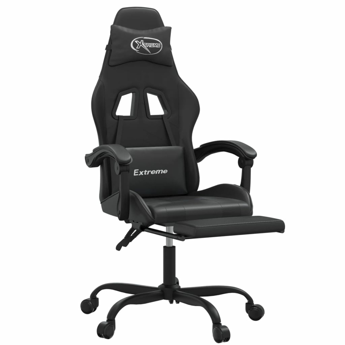 Ein schwarzer Gaming-Stuhl mit Fußstütze. Das Logo befindet sich auf der Kopfstütze und der Lendenwirbelstütze.