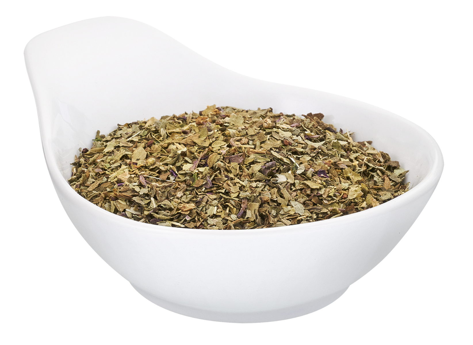 Suszona bazylia w białej, zakrzywionej misce. Miska na czarnym tle, zioła zielone i brązowe.