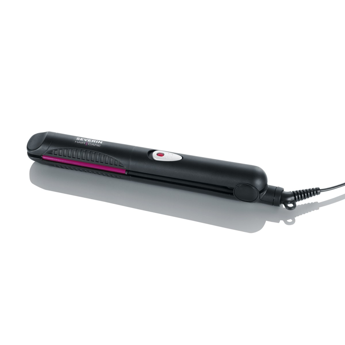 Plancha de pelo negra con una tira rosa sobre fondo blanco.
