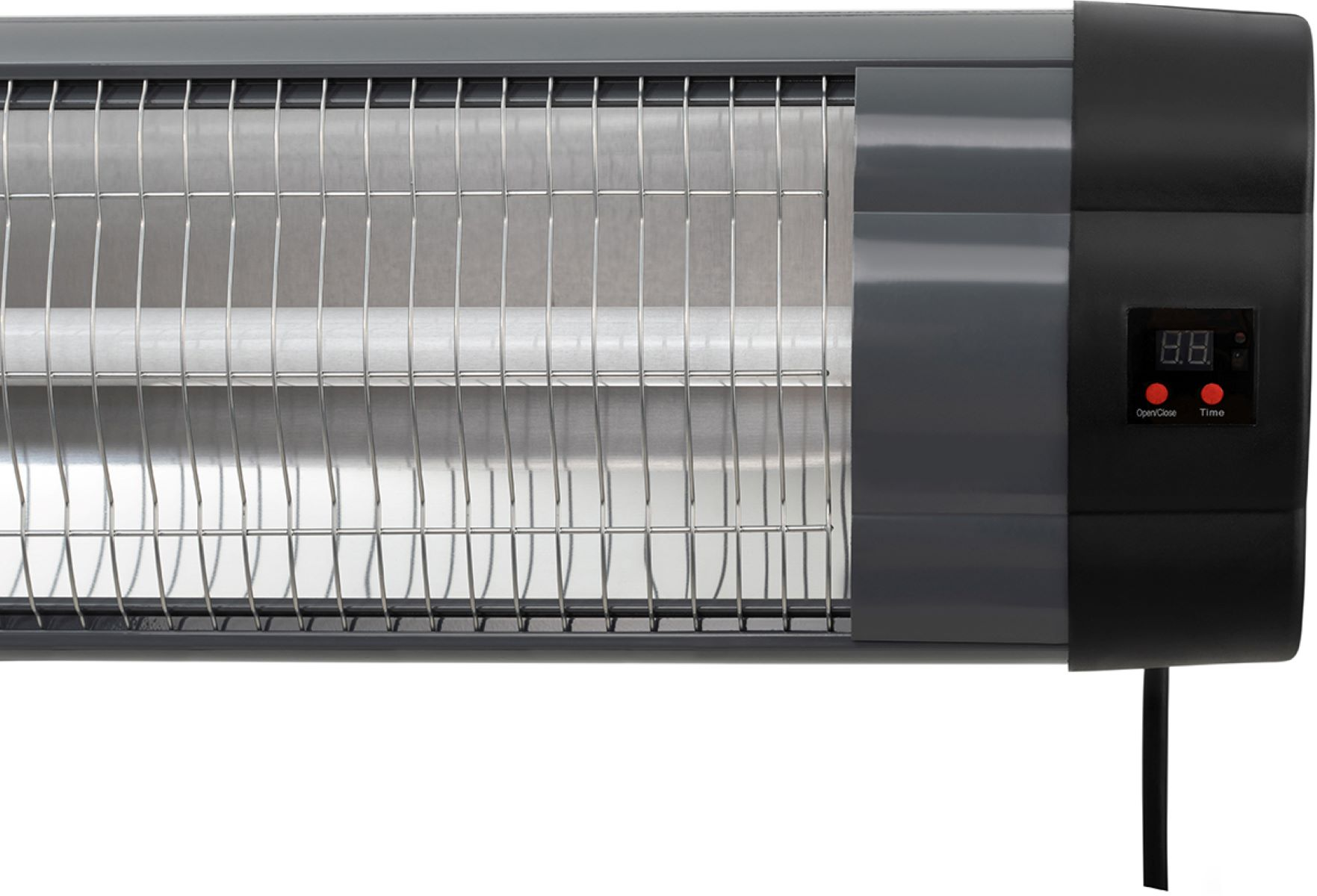 Ein elektrischer Heizkörper mit grauem Gehäuse, silbernem Gitter und digitaler Anzeige mit Zahlen.