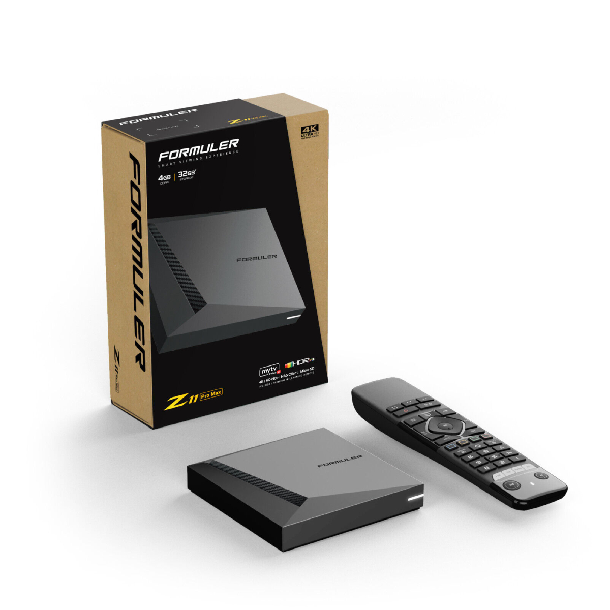 Formuler TV box, scatola e telecomando. Scatola con logo e testo Z11 Pro Max, sfondo bianco.