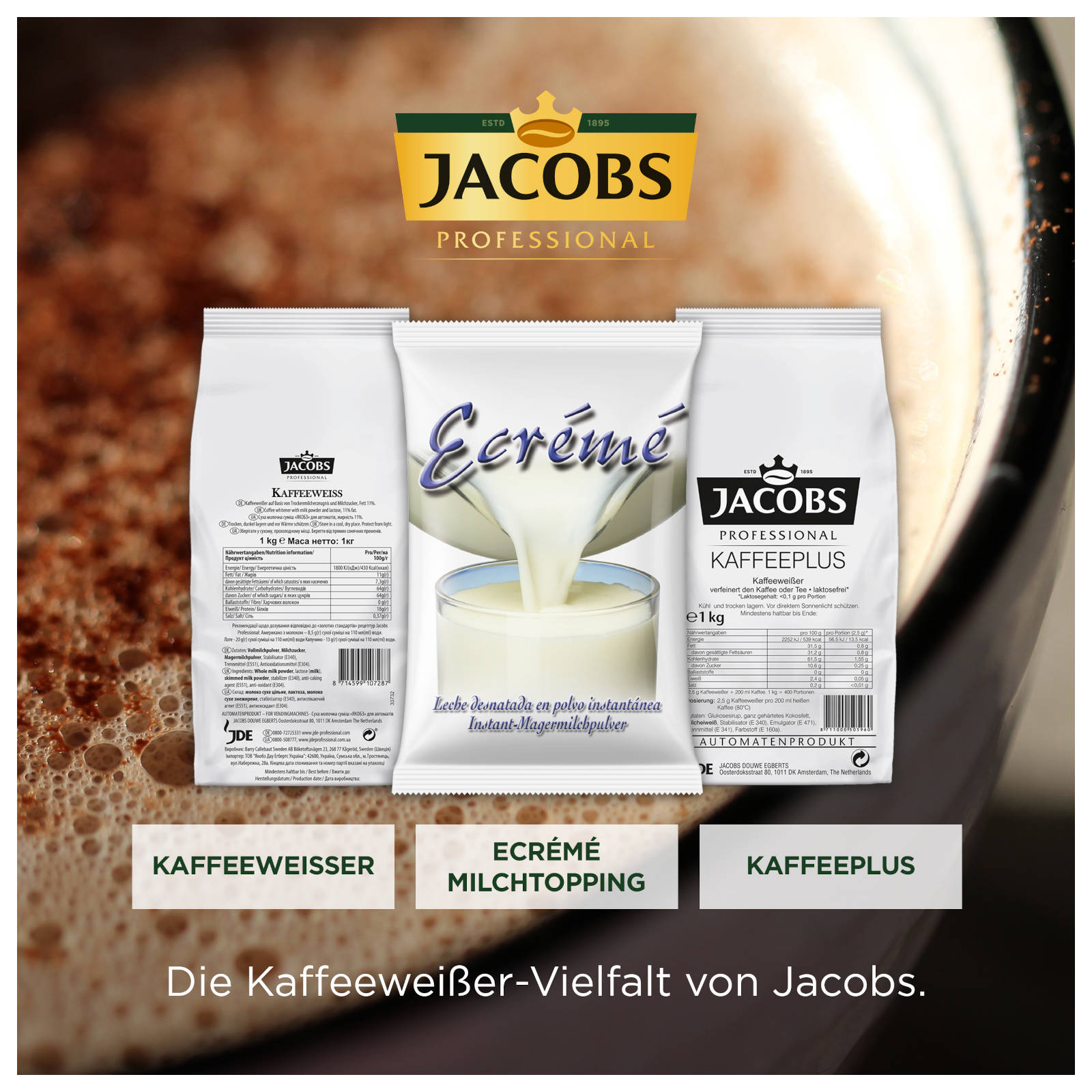 Jacobs-Kaffee-Verpackungen: Kaffeeweisser, Ecrémé und Kaffeeplus auf braunem Hintergrund.