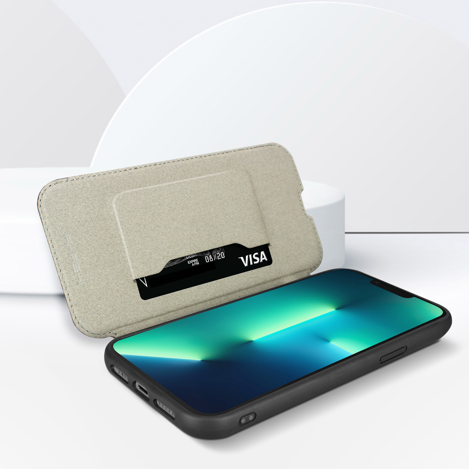 Custodia per telefono con porta carte, aperta che mostra una carta.