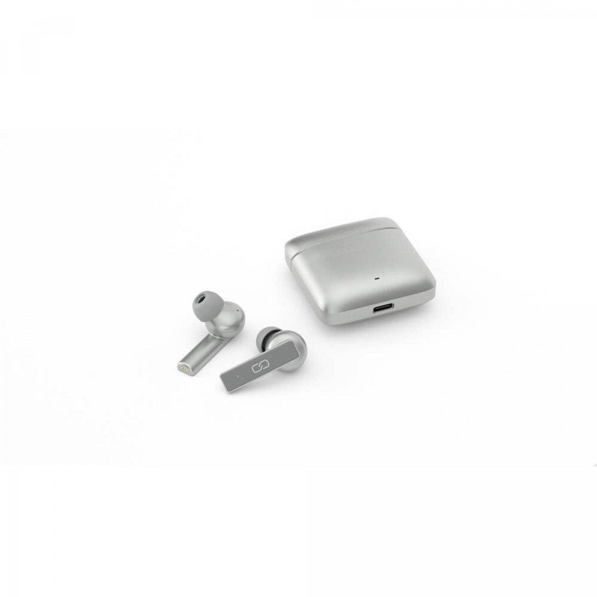 Due auricolari wireless argentati e custodia di ricarica.