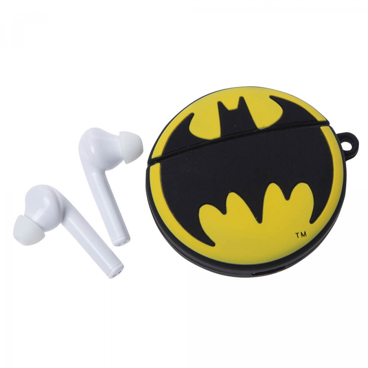 Auricolari bianchi e custodia con logo Batman. Custodia gialla e nera, sfondo bianco.