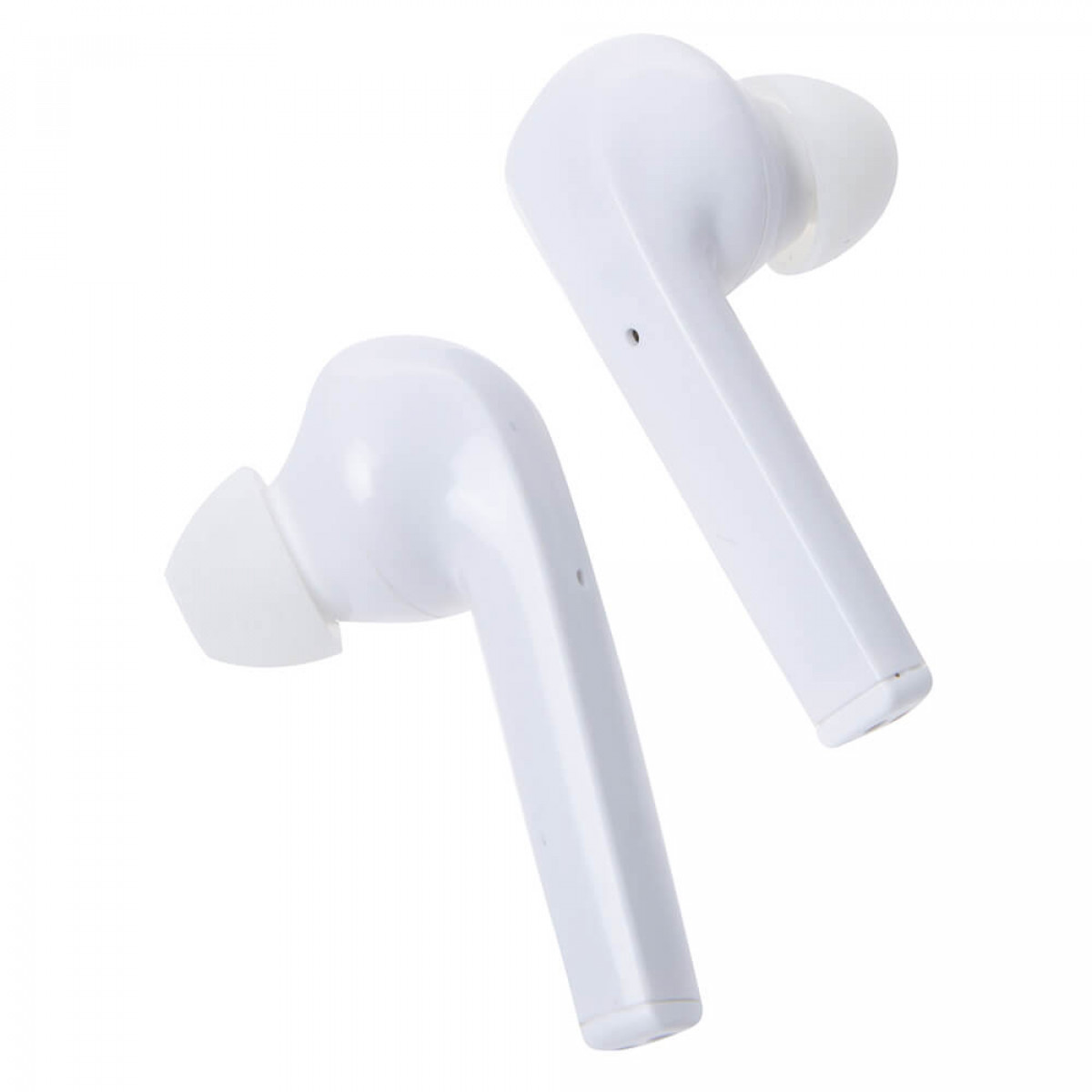 Due auricolari wireless bianche, isolate su sfondo bianco, leggermente angolate verso lo spettatore.