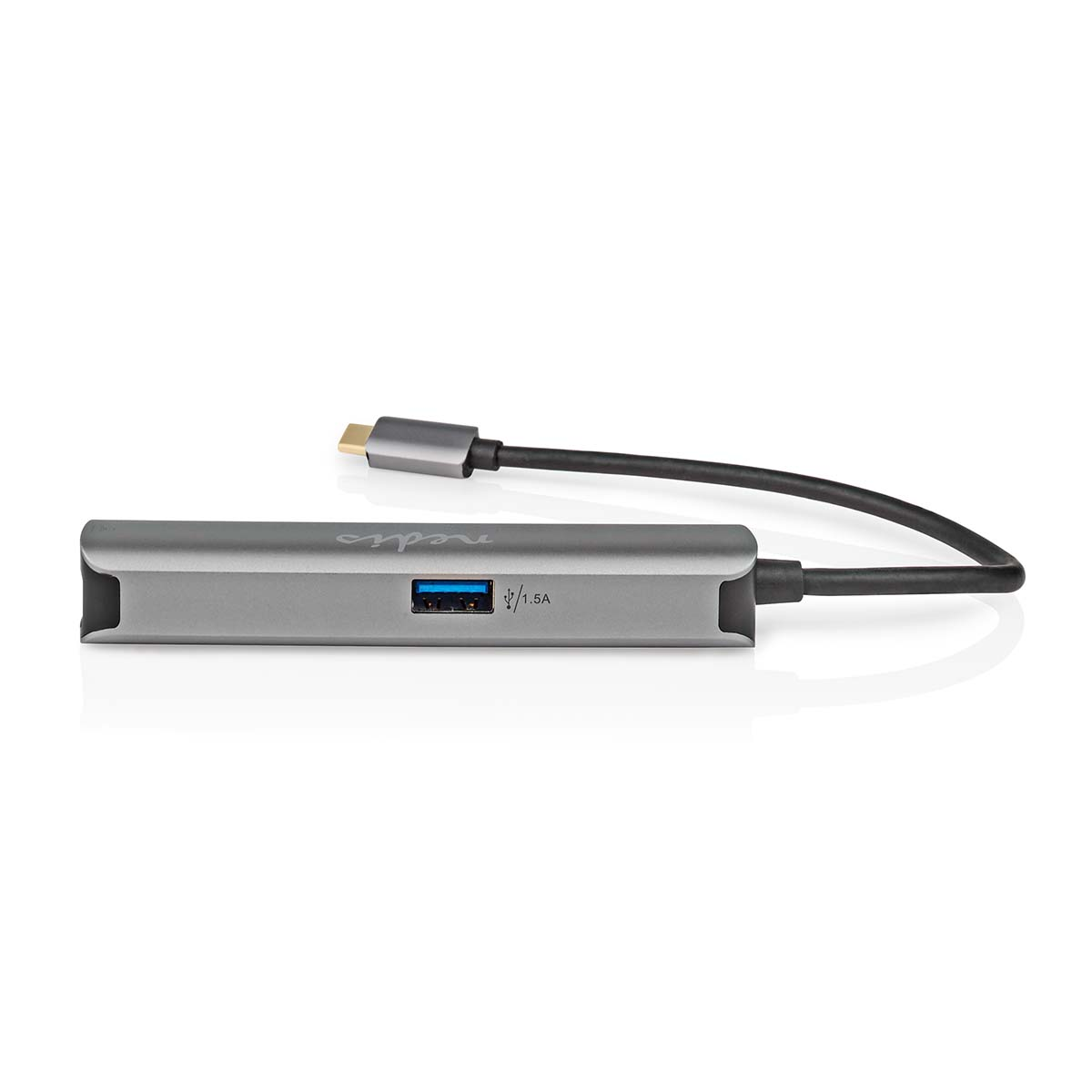 Een zilveren USB-hub met een kabel is geïsoleerd op een witte achtergrond.