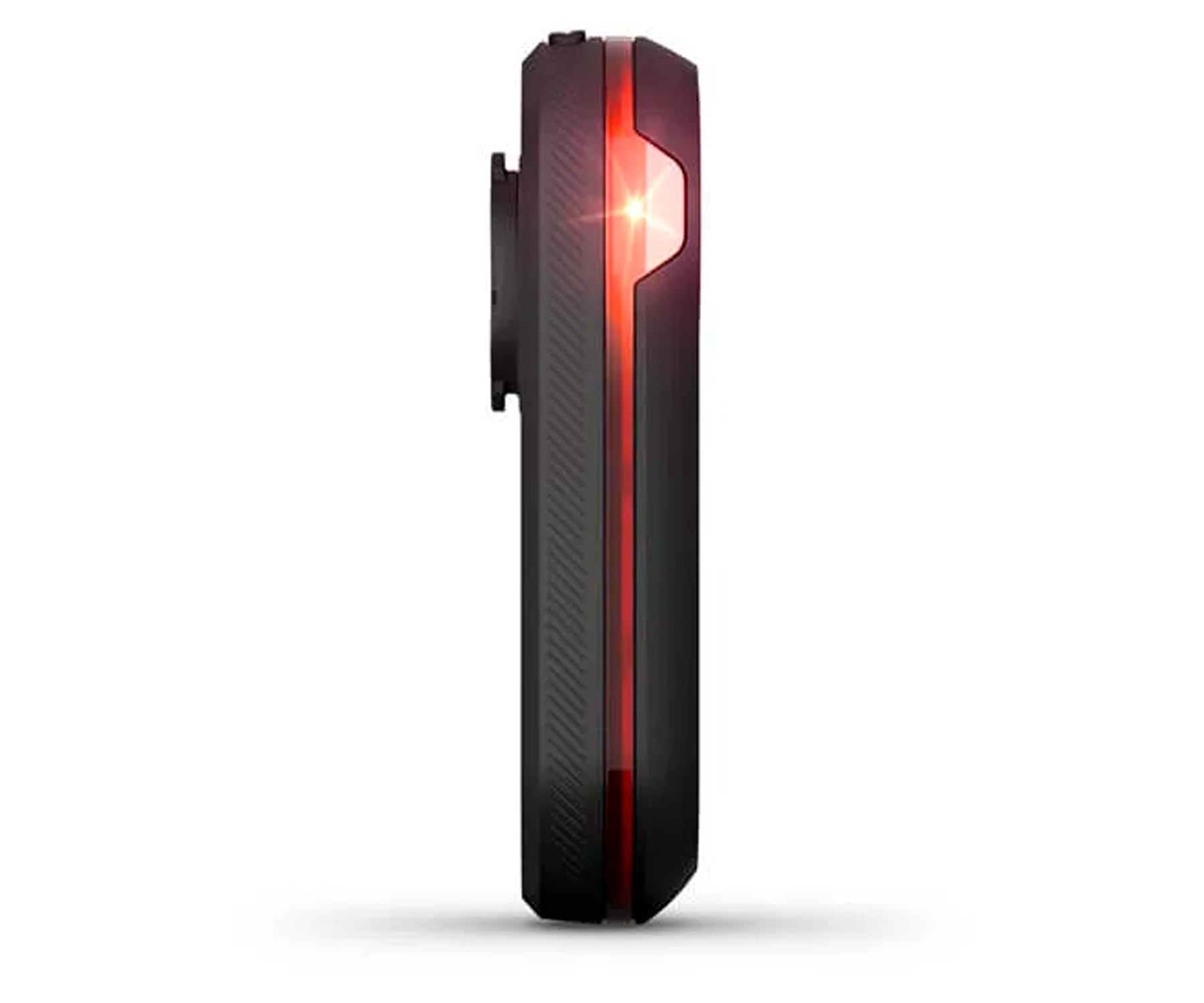 Schwarzes Gerät mit roten Akzenten, Licht. Seitenansicht auf weißem Hintergrund.