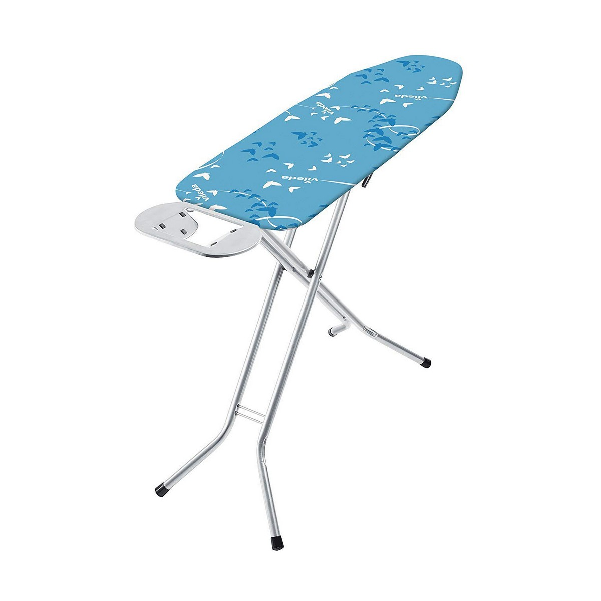 Una tabla de planchar con una funda azul estampada y un marco plateado, vista desde arriba.