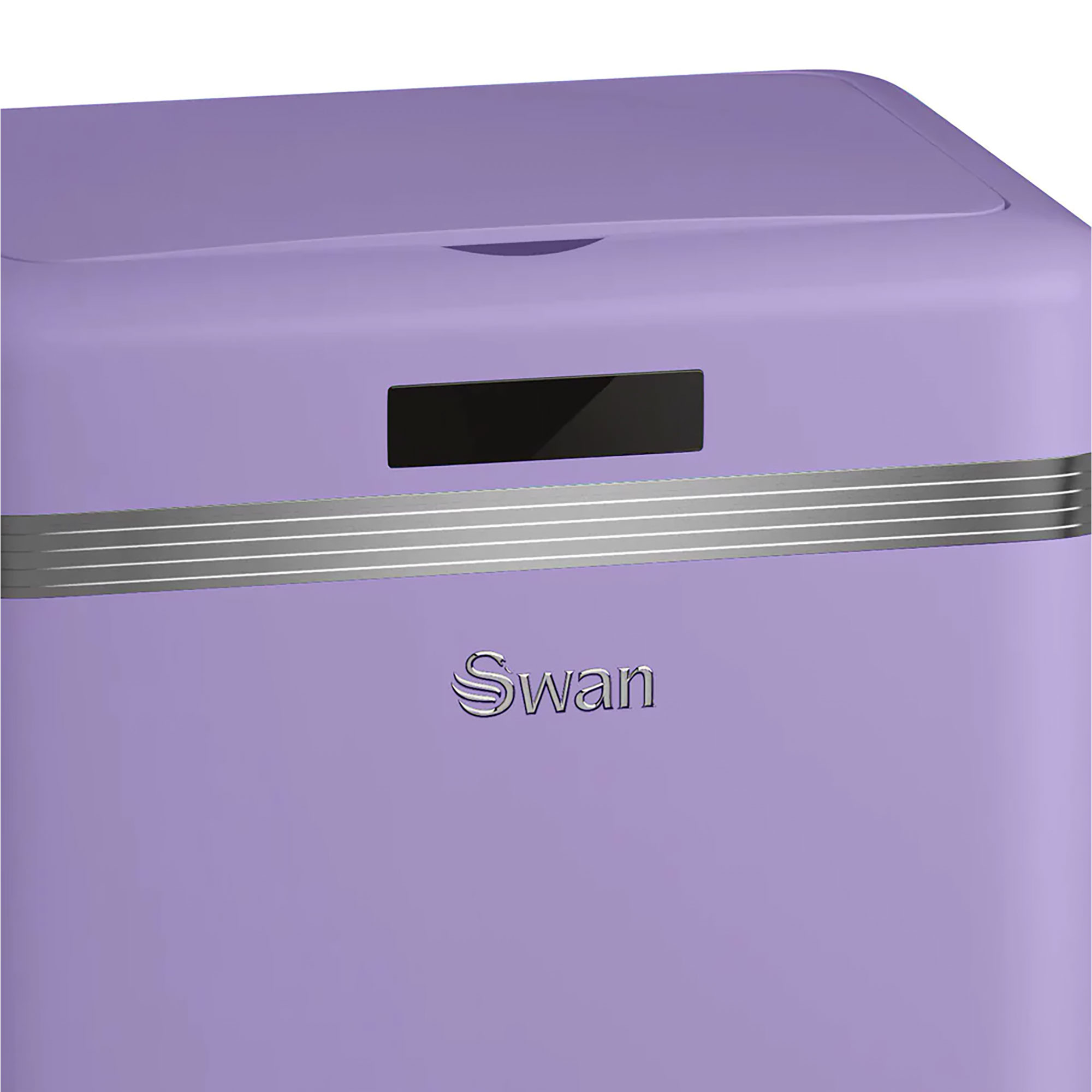 Primer plano de un bote de basura morado con la palabra Swan escrita.