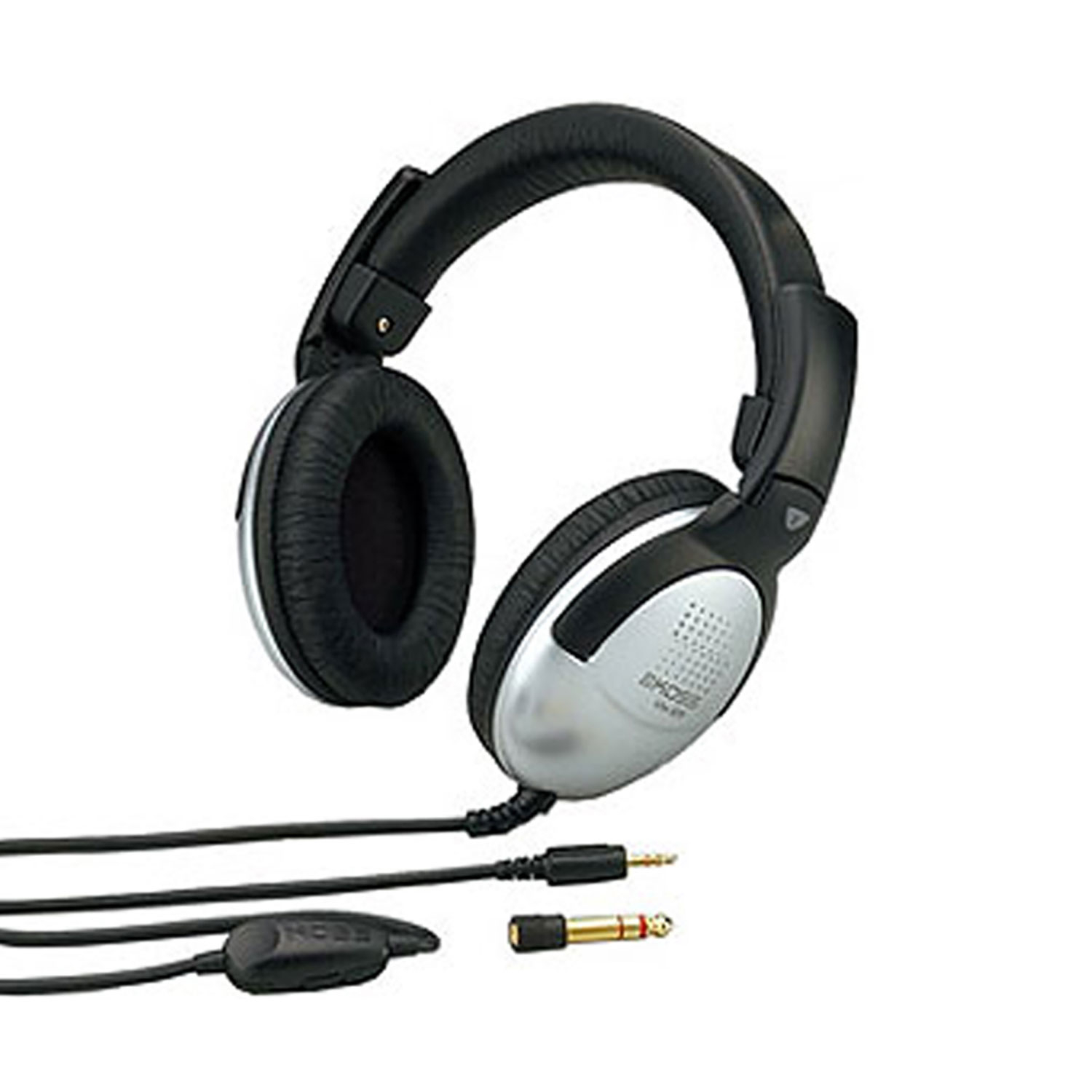 Czarne i srebrne słuchawki z kablem i złączem. Słuchawki na białym tle.