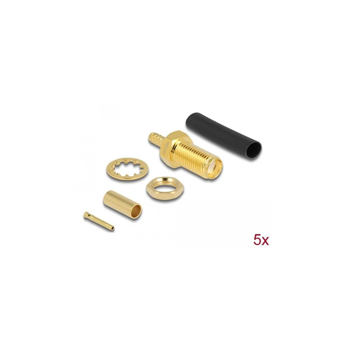 Goldenes Stecker-Set mit schwarzem Schlauch und anderen Teilen. 5x-Etikett rechts.