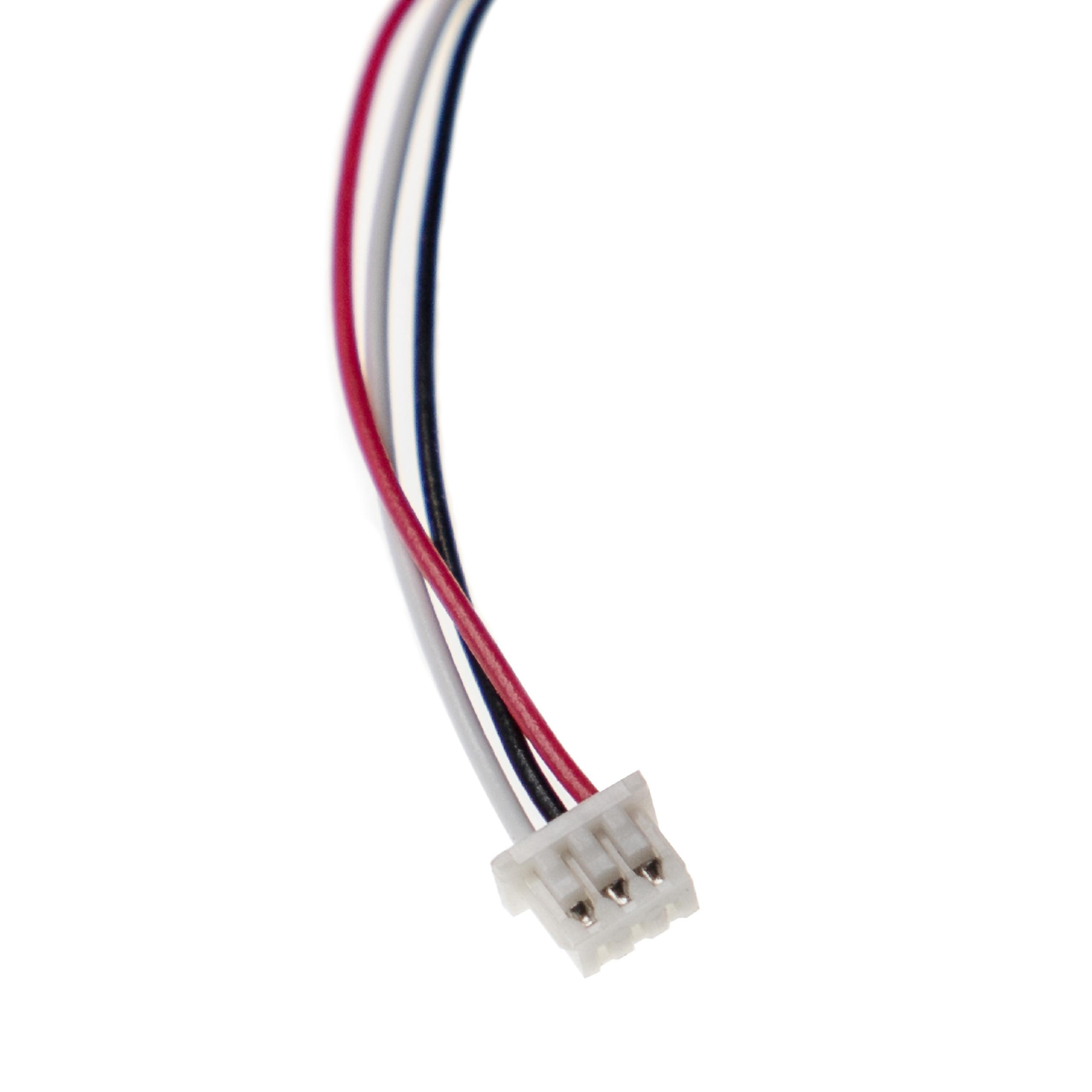 Drähte mit einem weißen Stecker. Weißer Hintergrund.