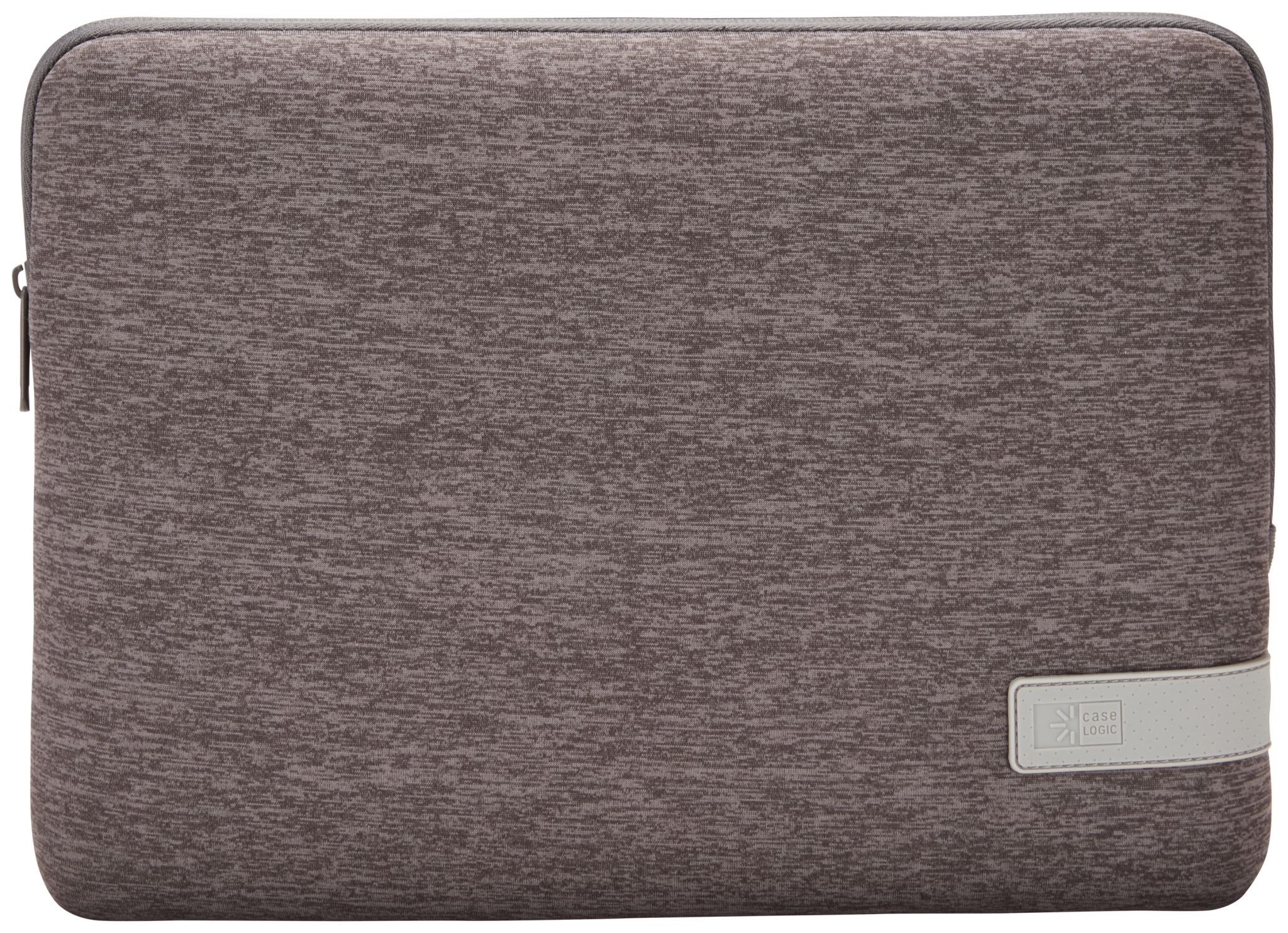Una custodia grigia per laptop. Ha una cerniera e un'etichetta bianca con un logo.