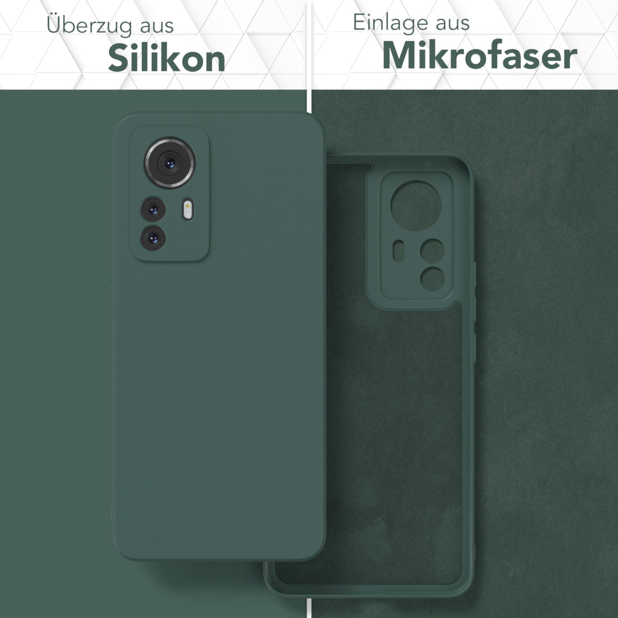 Handyhülle mit Telefon darin, mit Text und Illustration auf der linken Seite.