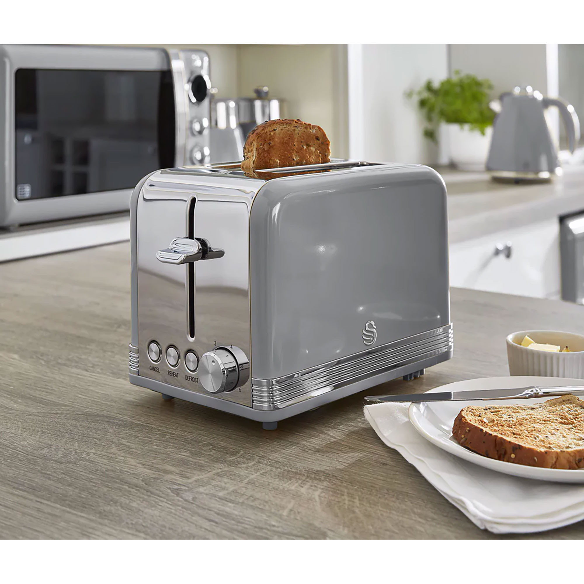 Schlitze: SWAN STRP2070GRNEU Set Toaster Watt, und Wasserkocher (850 Grau 2) Retro