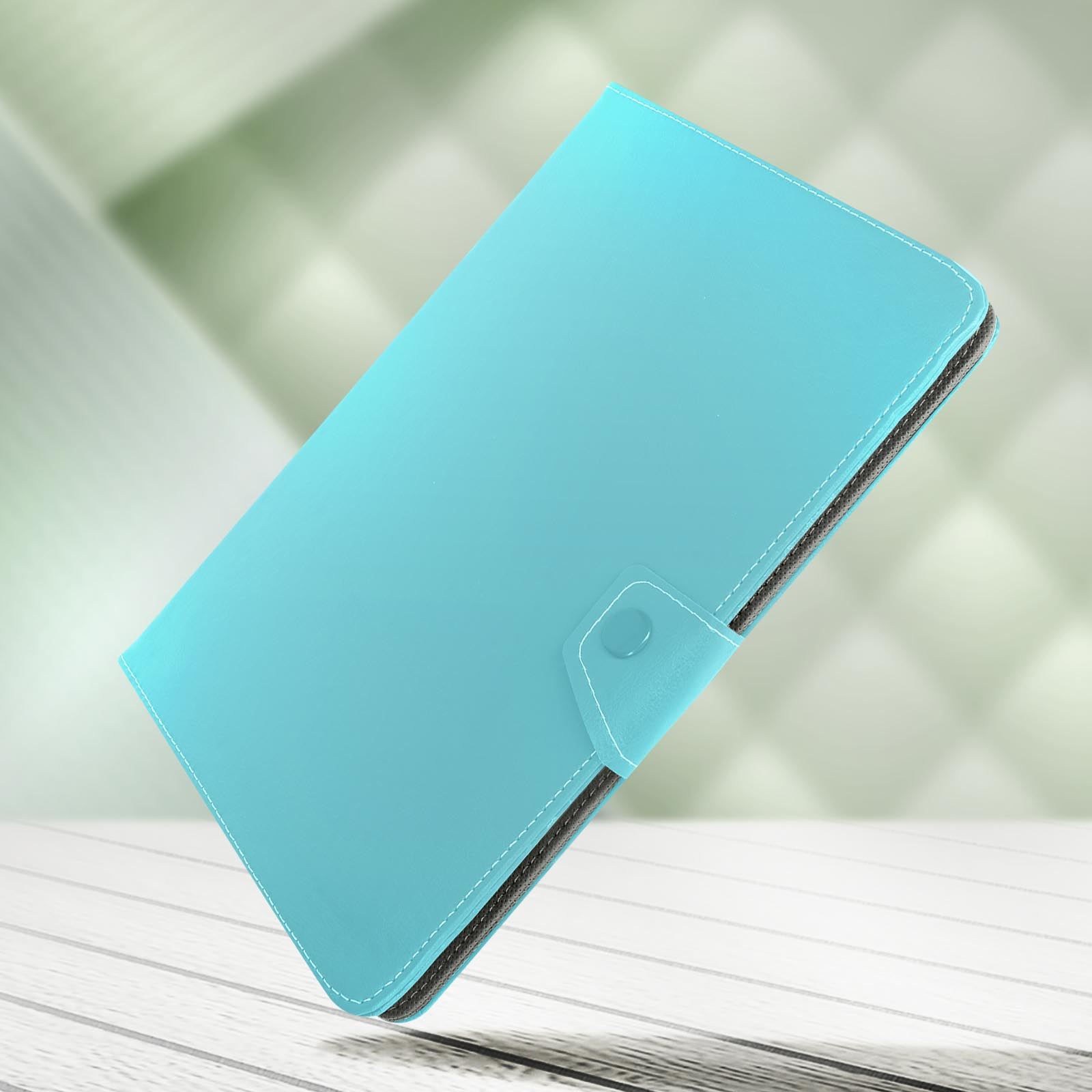 Custodia blu per tablet con bottone e cuciture bianche, che mostra un design pulito.