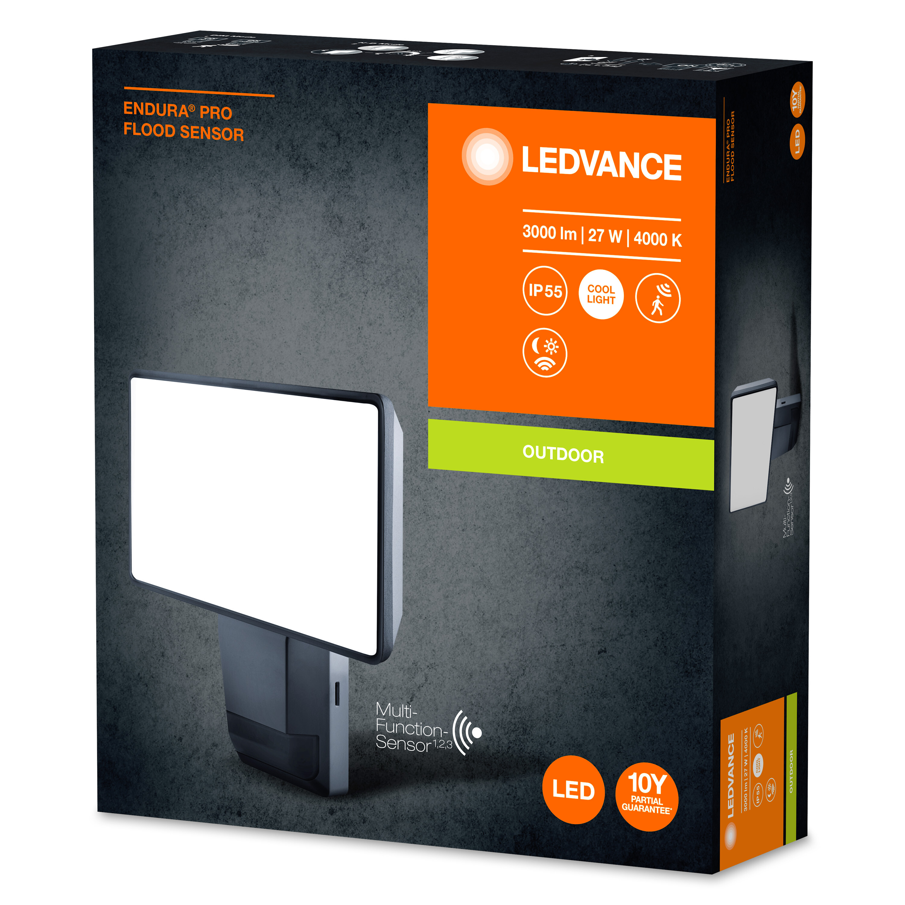 Produktverpackung eines Flutlichtsensors der Marke LEDVANCE, mit Licht und einer Außenumgebung.
