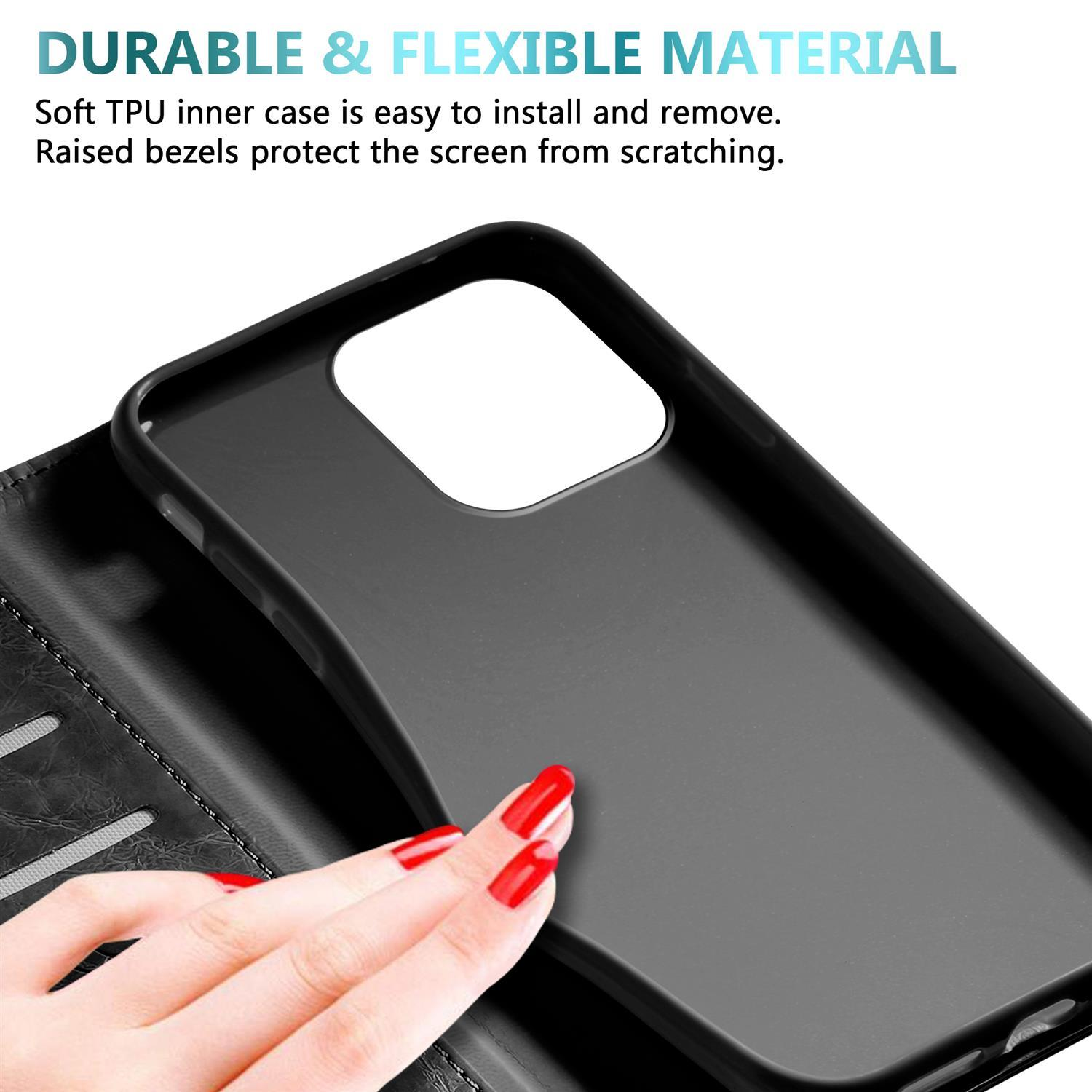Schwarze Handyhülle. Eine Hand mit roten Nägeln hält sie, Text beschreibt Haltbarkeit und Flexibilität des Materials.