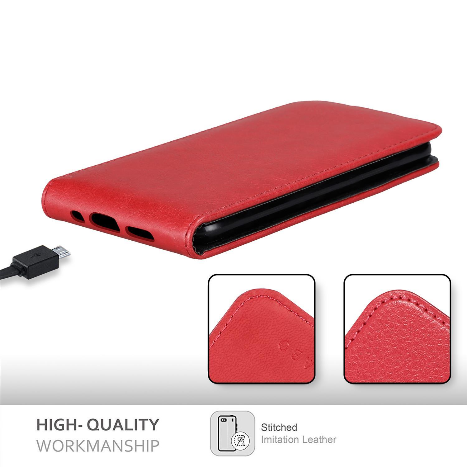 CADORABO Handyhülle Flip Flip iPhone 13, CHILI Style, im Cover, ROT Apple