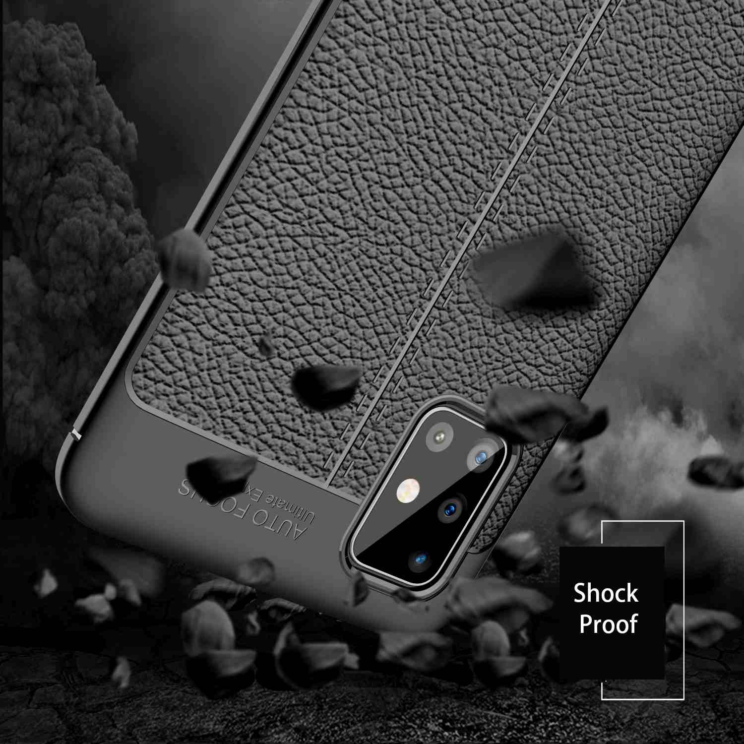 Una custodia per telefono strutturata con una fotocamera. La custodia è su uno sfondo scuro, con il testo 'Shock Proof'.