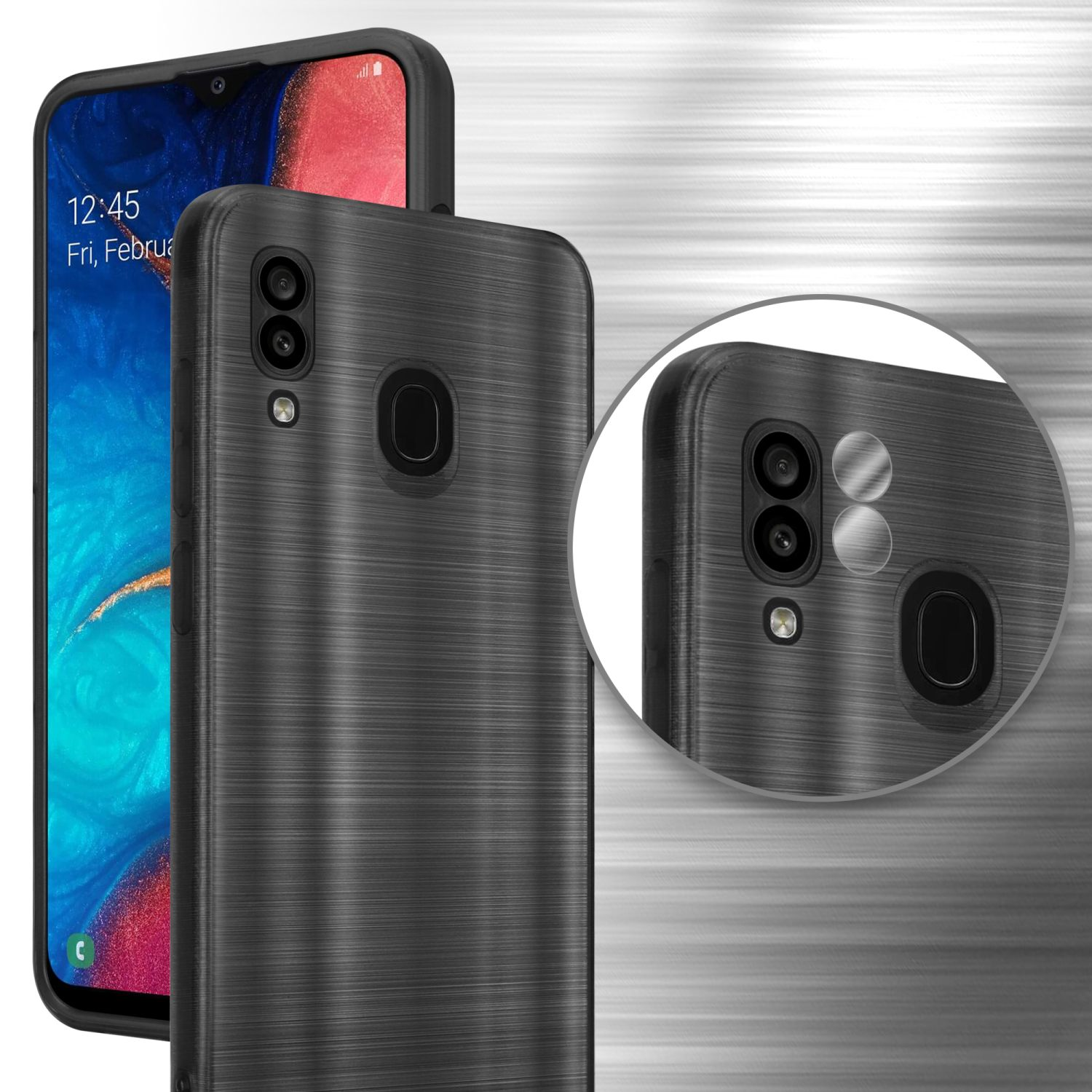 Primo piano di due custodie nere per telefono. Uno schermo del telefono è visibile sullo sfondo.