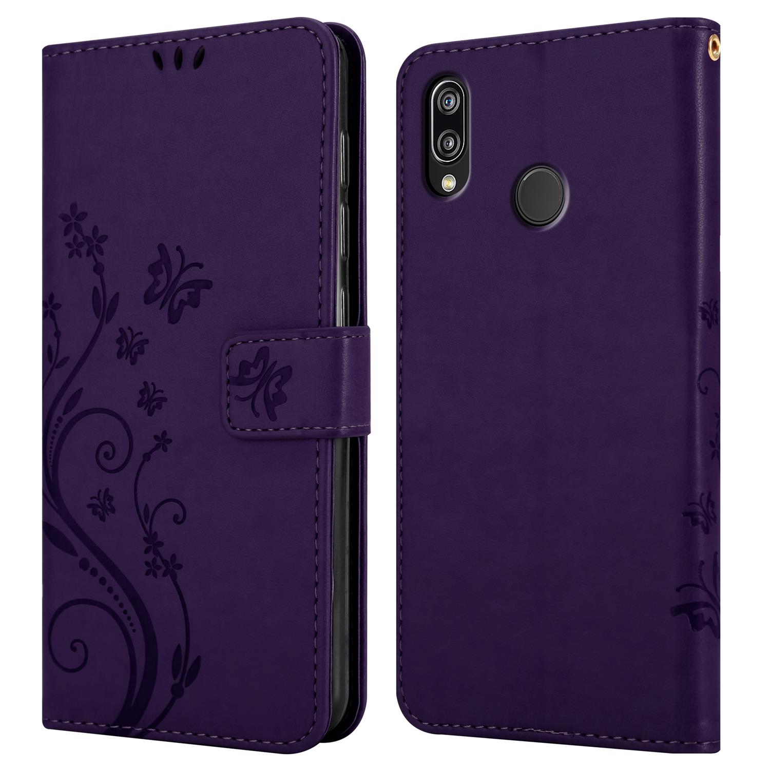 Eine lila Handyhülle mit Blumen- und Schmetterlingsmustern, offen, um das Telefon im Inneren zu zeigen.