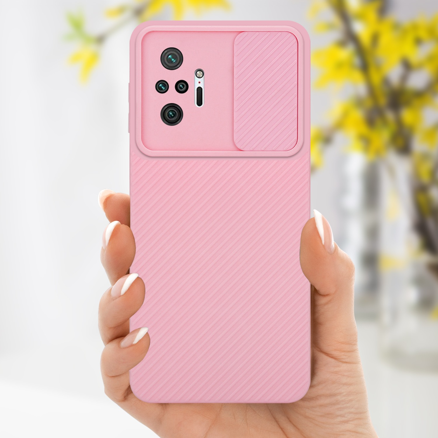 Custodia rosa per telefono, con copertura scorrevole per fotocamera, tenuta in mano.