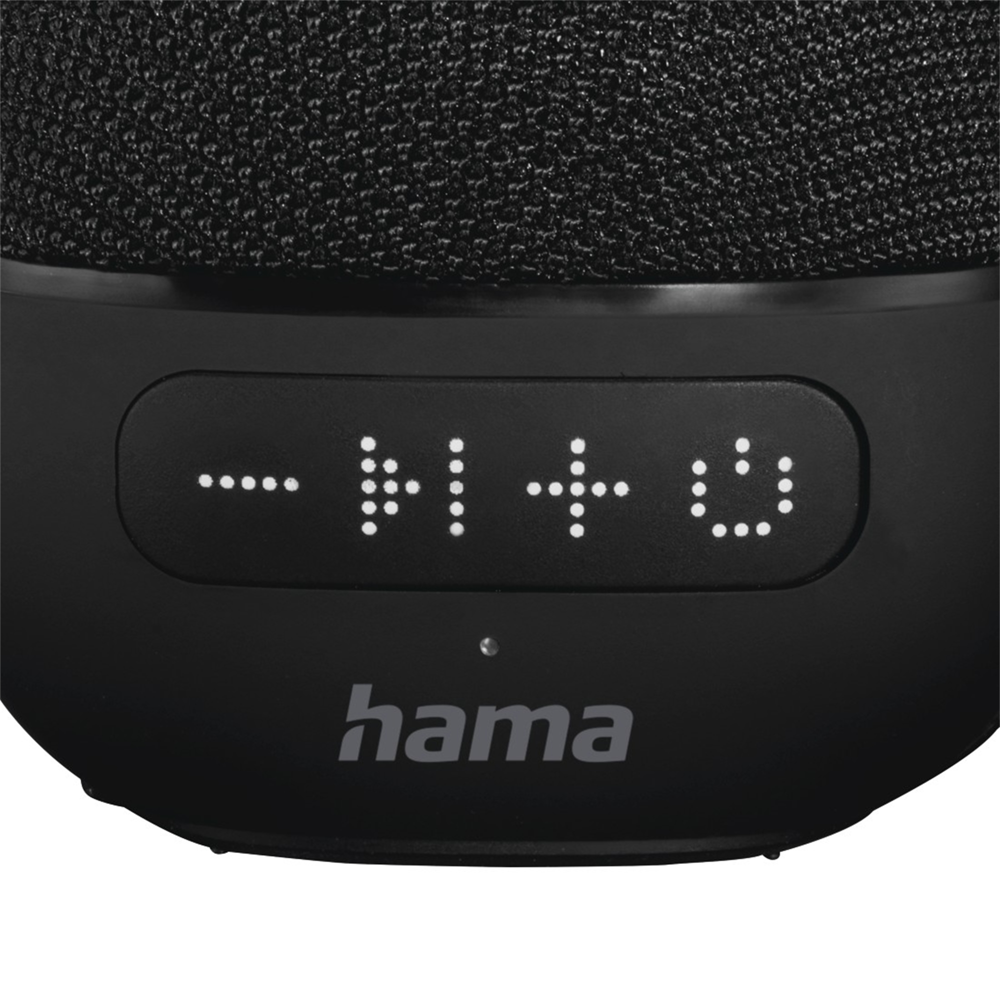 Nahaufnahme eines schwarzen Lautsprechers mit Bedientasten und Hama-Logo.