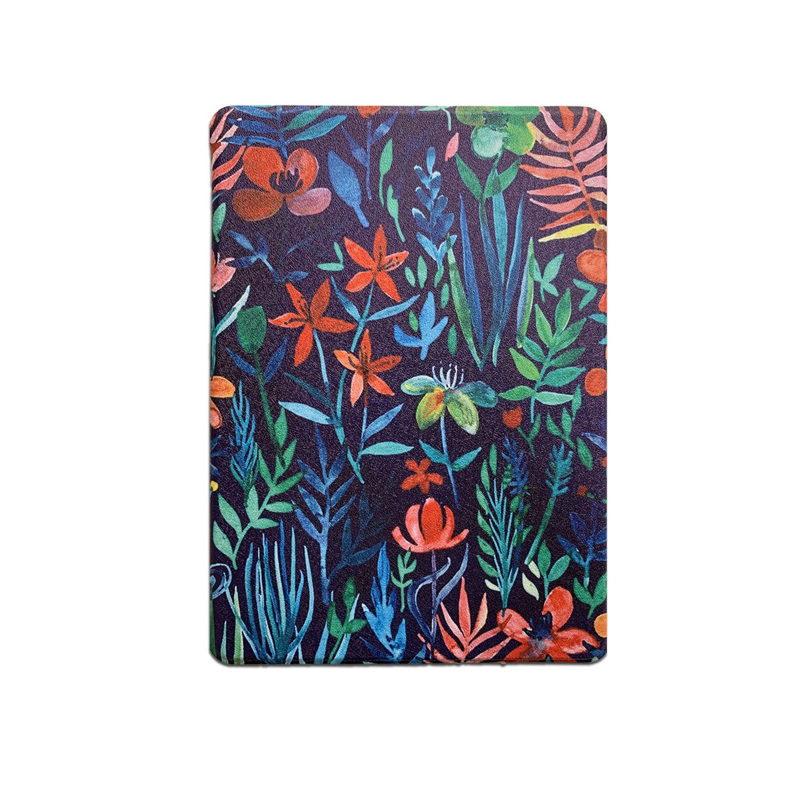 Eine Handyhülle mit farbenfrohem Blumenmuster auf dunklem Hintergrund. Das Design umfasst Blätter und Blüten.