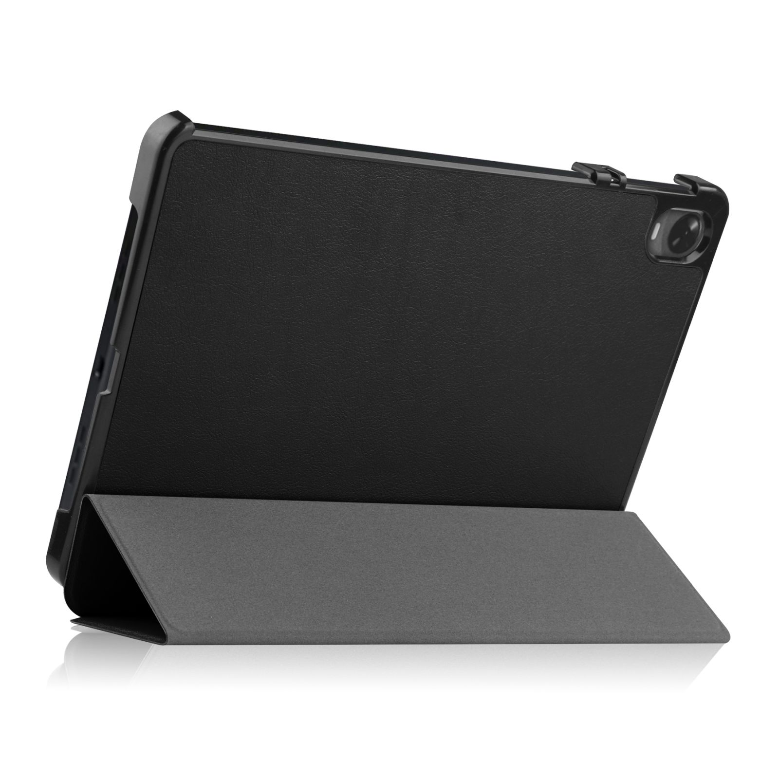 Eine schwarze Tablethülle mit Ständer. Sie befindet sich auf einer weißen Oberfläche. Die Rückseite ist schwarz, die Vorderseite grau.