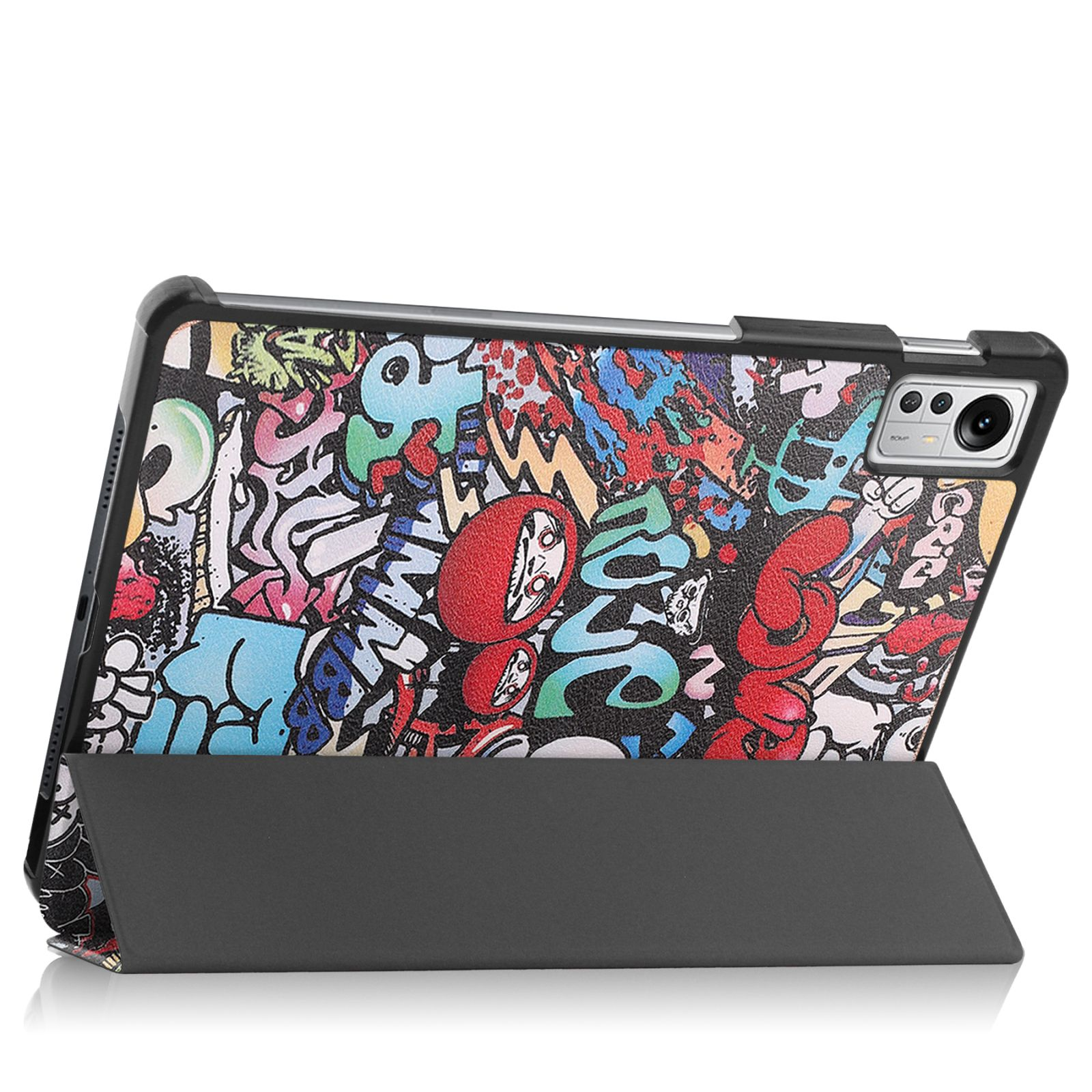 Tablethülle mit Graffiti-Kunst. Die Hülle ist offen und zeigt das Kunstwerk. Das Tablet liegt auf einer Oberfläche.