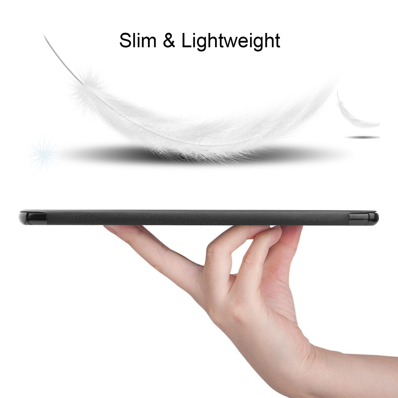 Hand, die ein schlankes, schwarzes Tablet hält. Weiße Feder im Hintergrund.