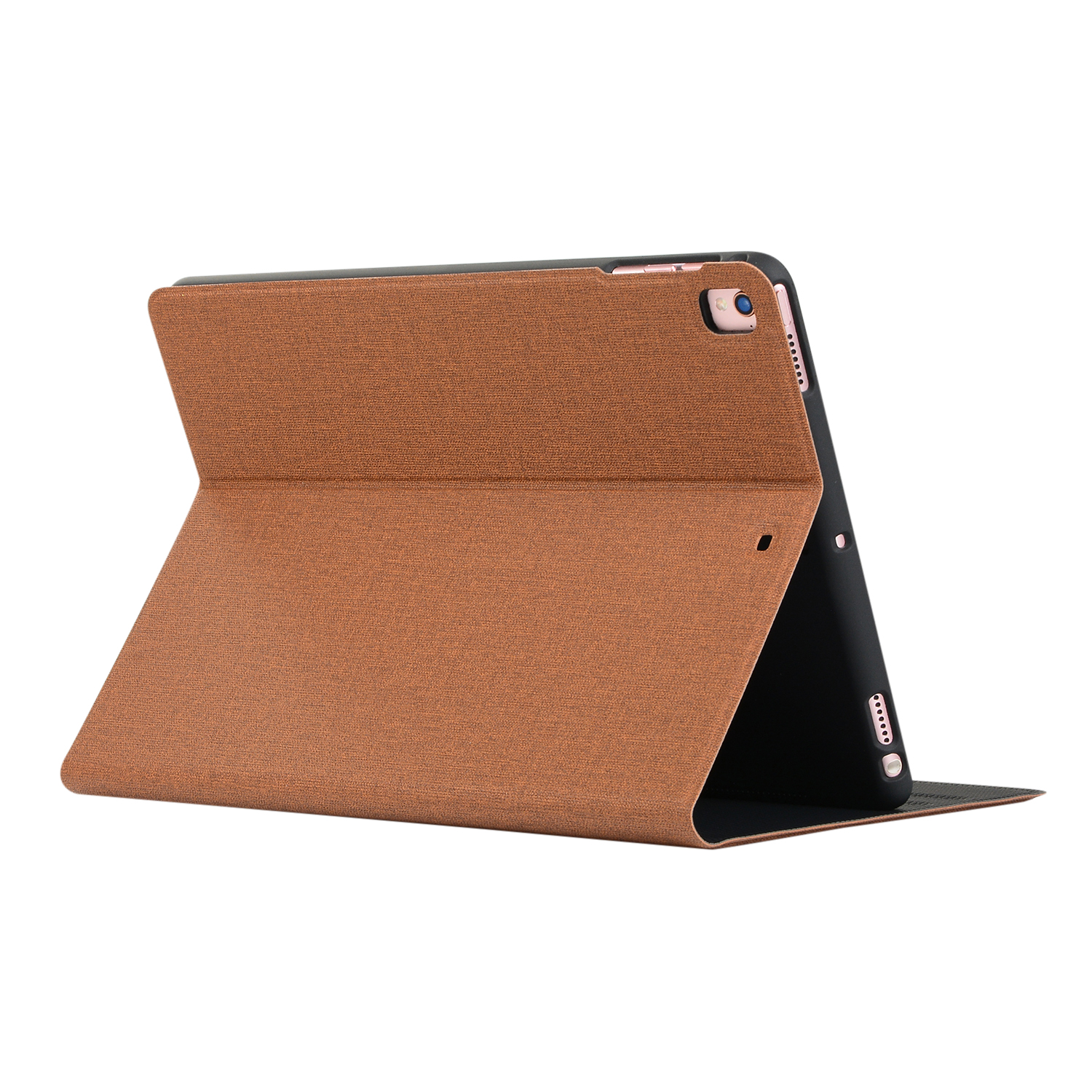 Tablet in brauner Hülle, offen, schräge Ansicht. Die Hülle hat einen Ständer. Das Tablet ist schwarz mit Bildschirm.