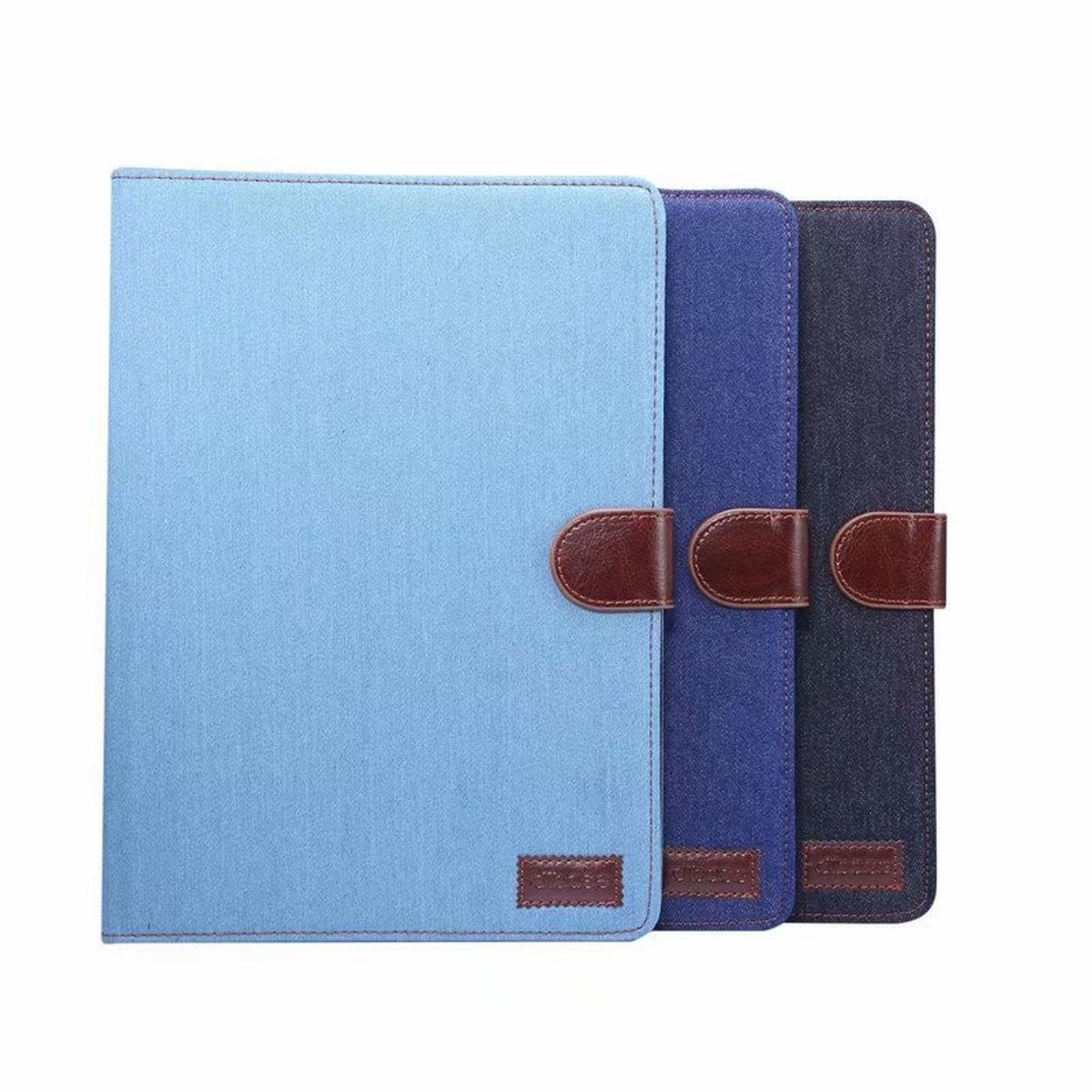 Drei Tablethüllen in verschiedenen Farben mit braunem Riemenverschluss.