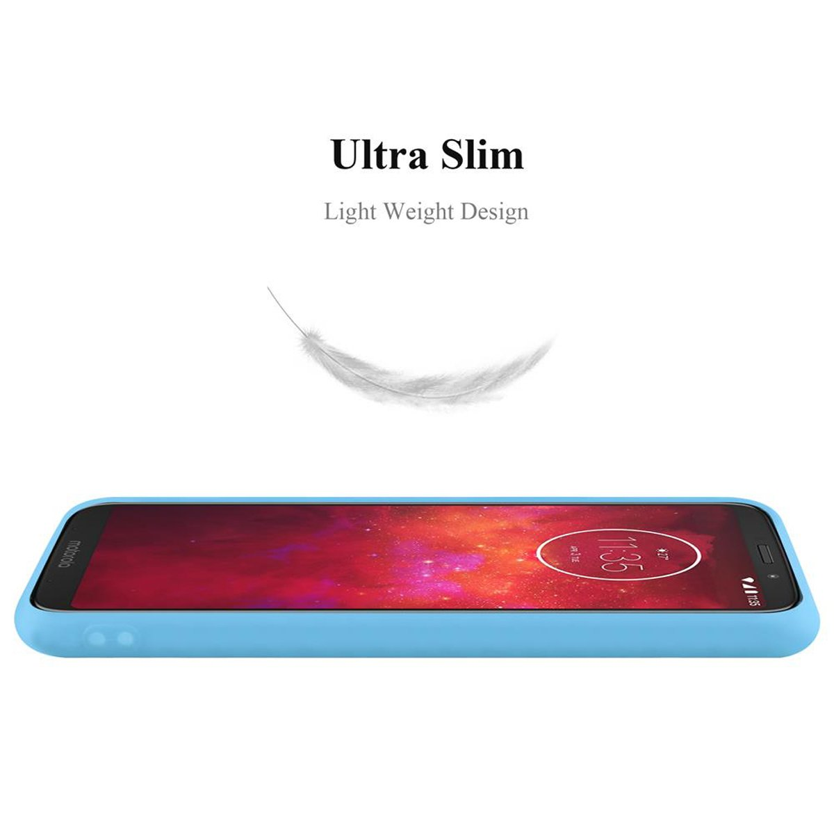 Una custodia per telefono azzurra su una superficie bianca, una piuma fluttua sopra, enfatizzando la leggerezza.
