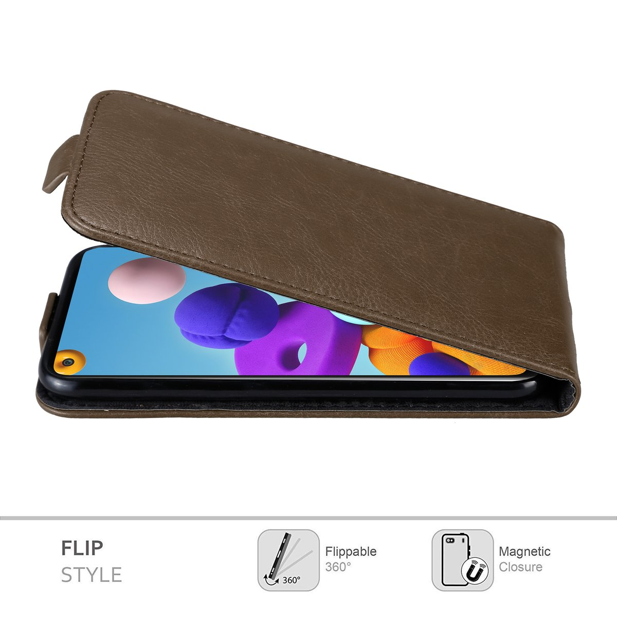 Braune Leder-Flip-Handyhülle, geöffnet, um das Telefon freizugeben. Weißer Hintergrund.