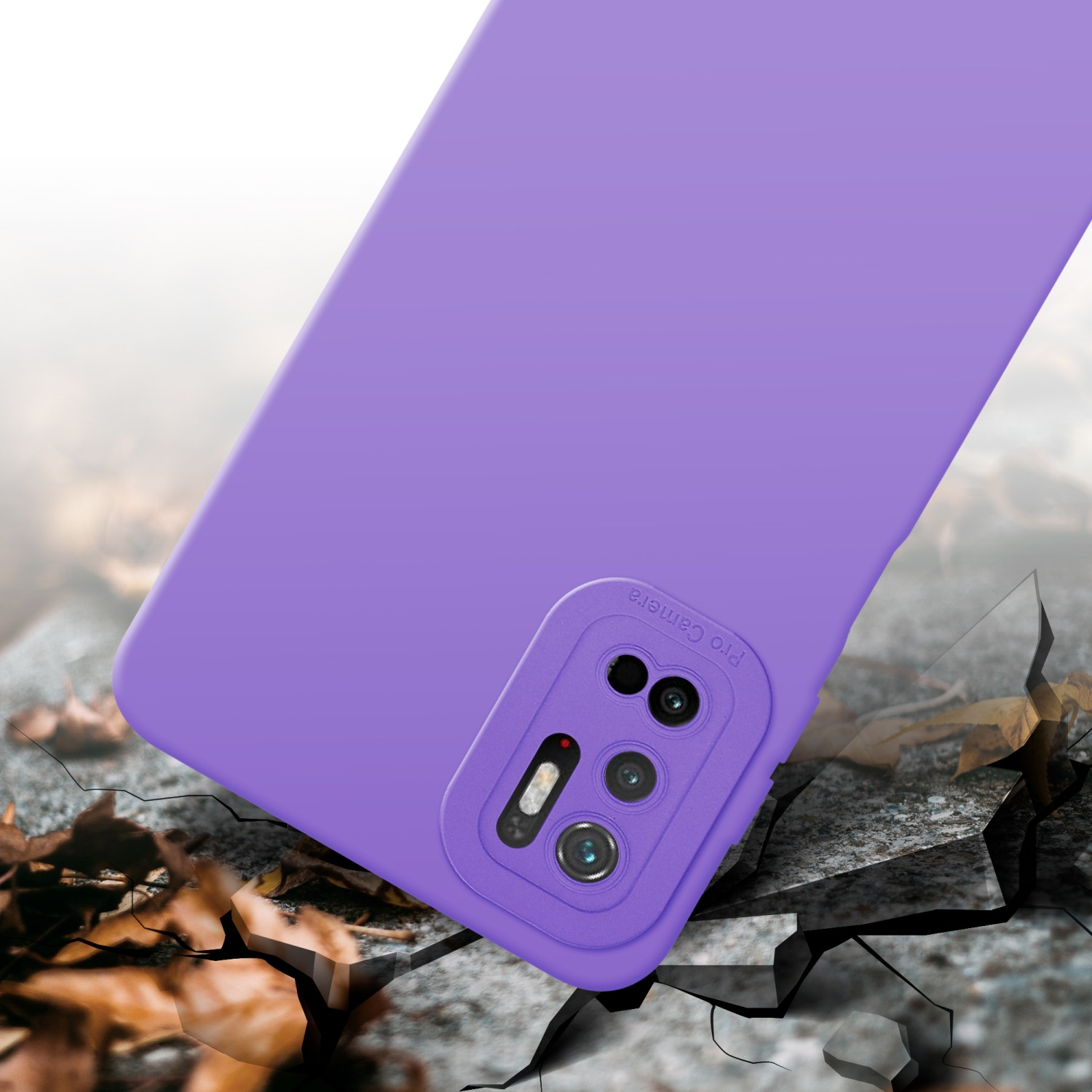Una custodia per telefono viola con un telefono e un effetto terreno rotto.