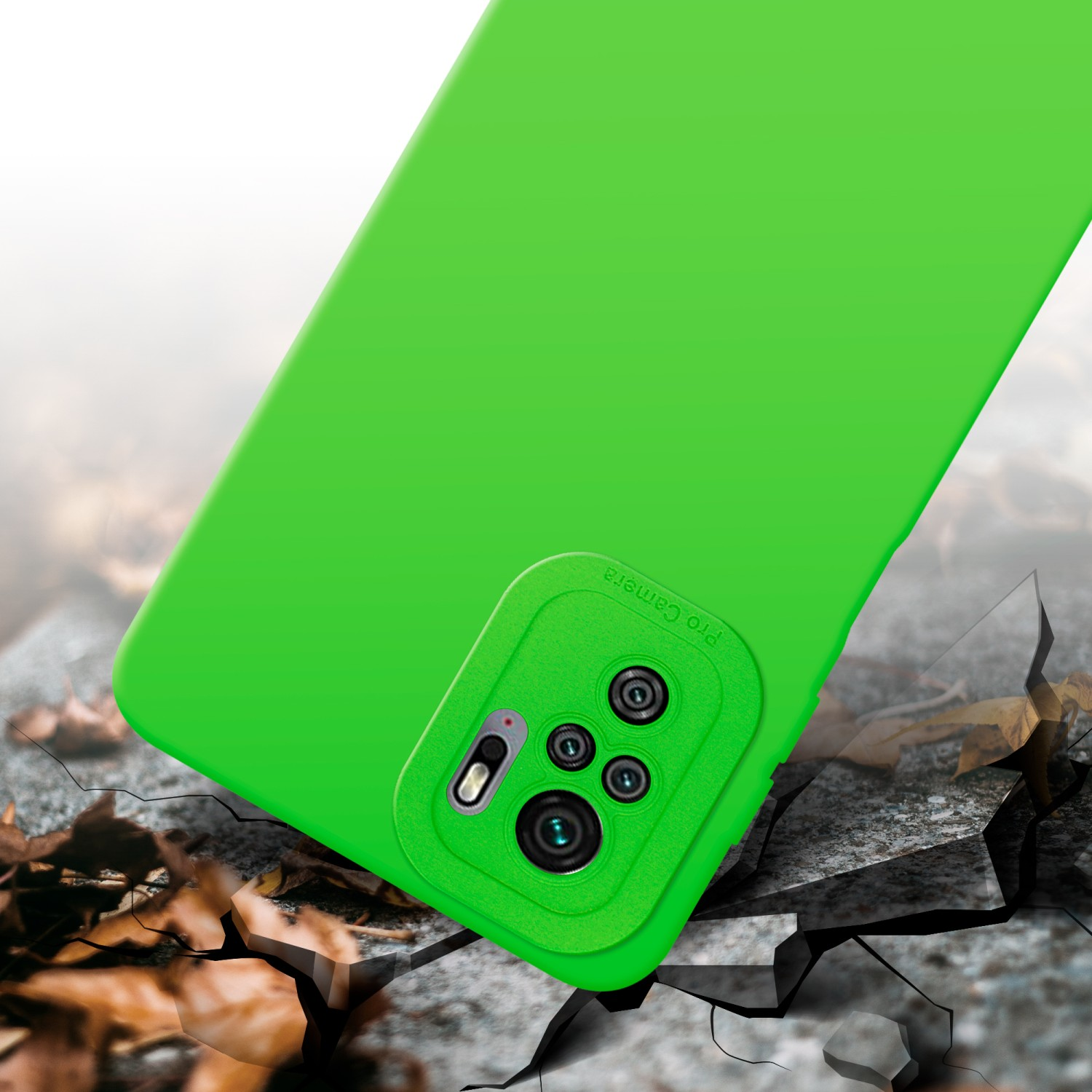 Custodia verde con rilievo della fotocamera su superficie incrinata.
