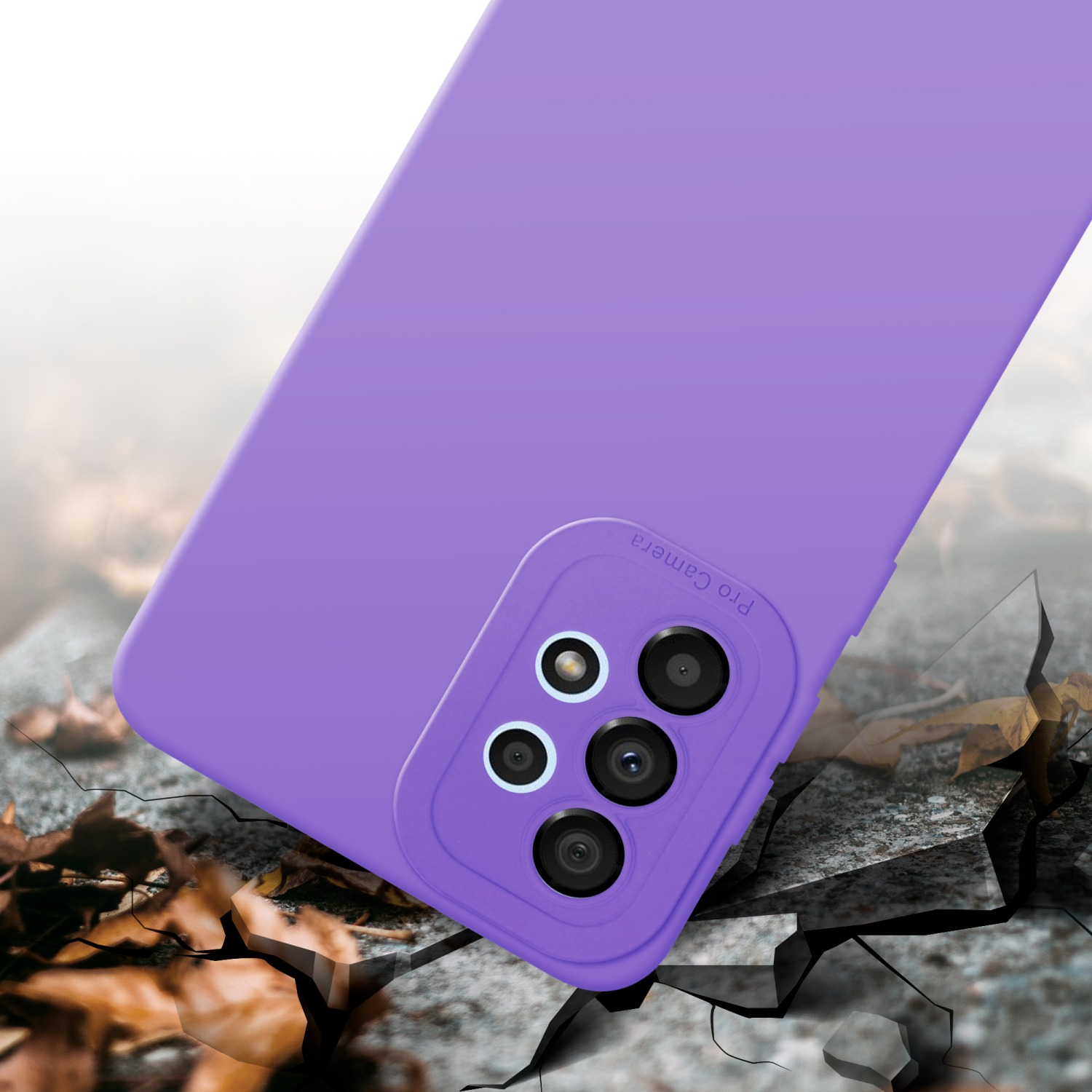 Una custodia viola su una superficie screpolata. Mostra il design della fotocamera.
